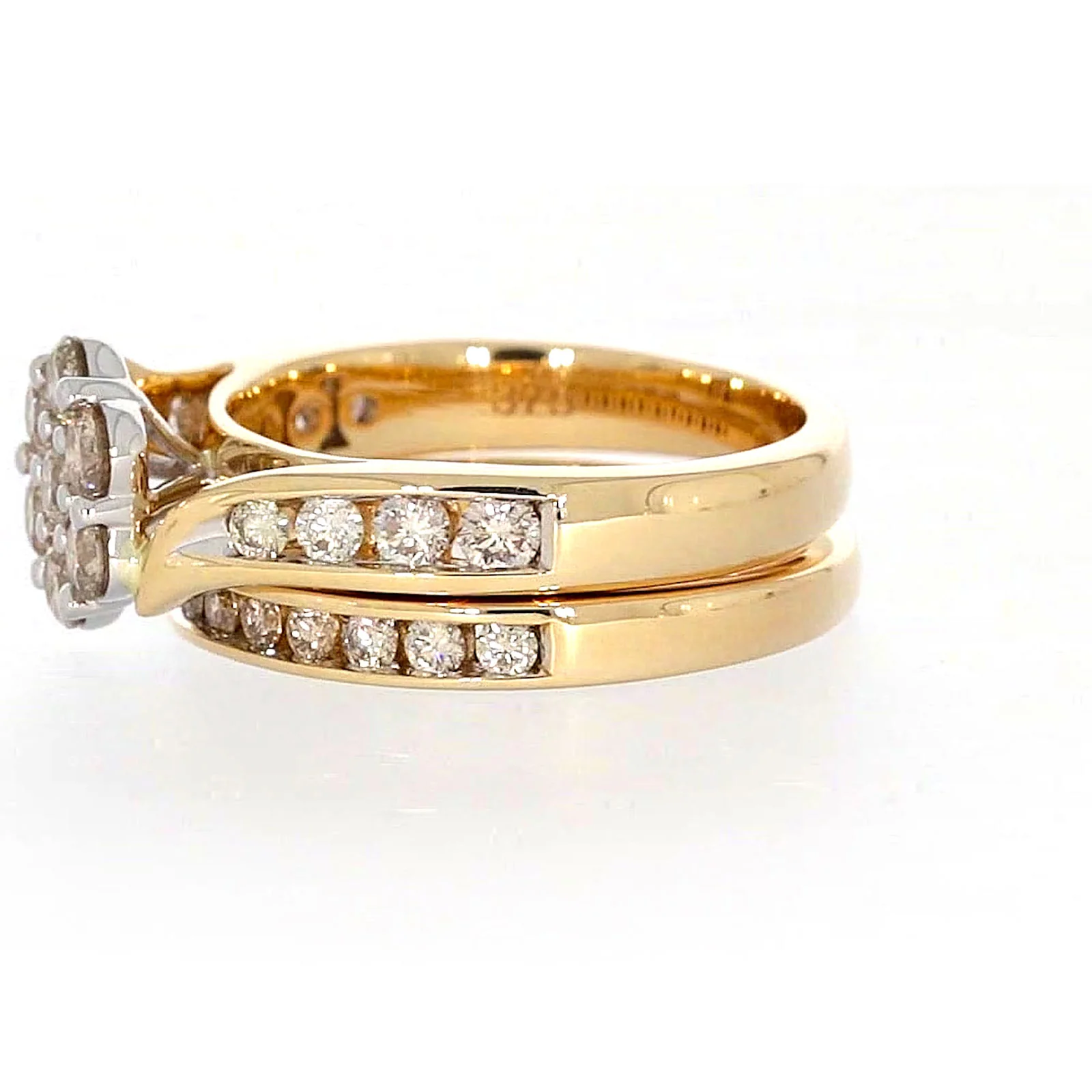 9ct Two Tone Gold Round Brilliant Cut with 1.35 Carat tw of Diamonds Ring - Image 17