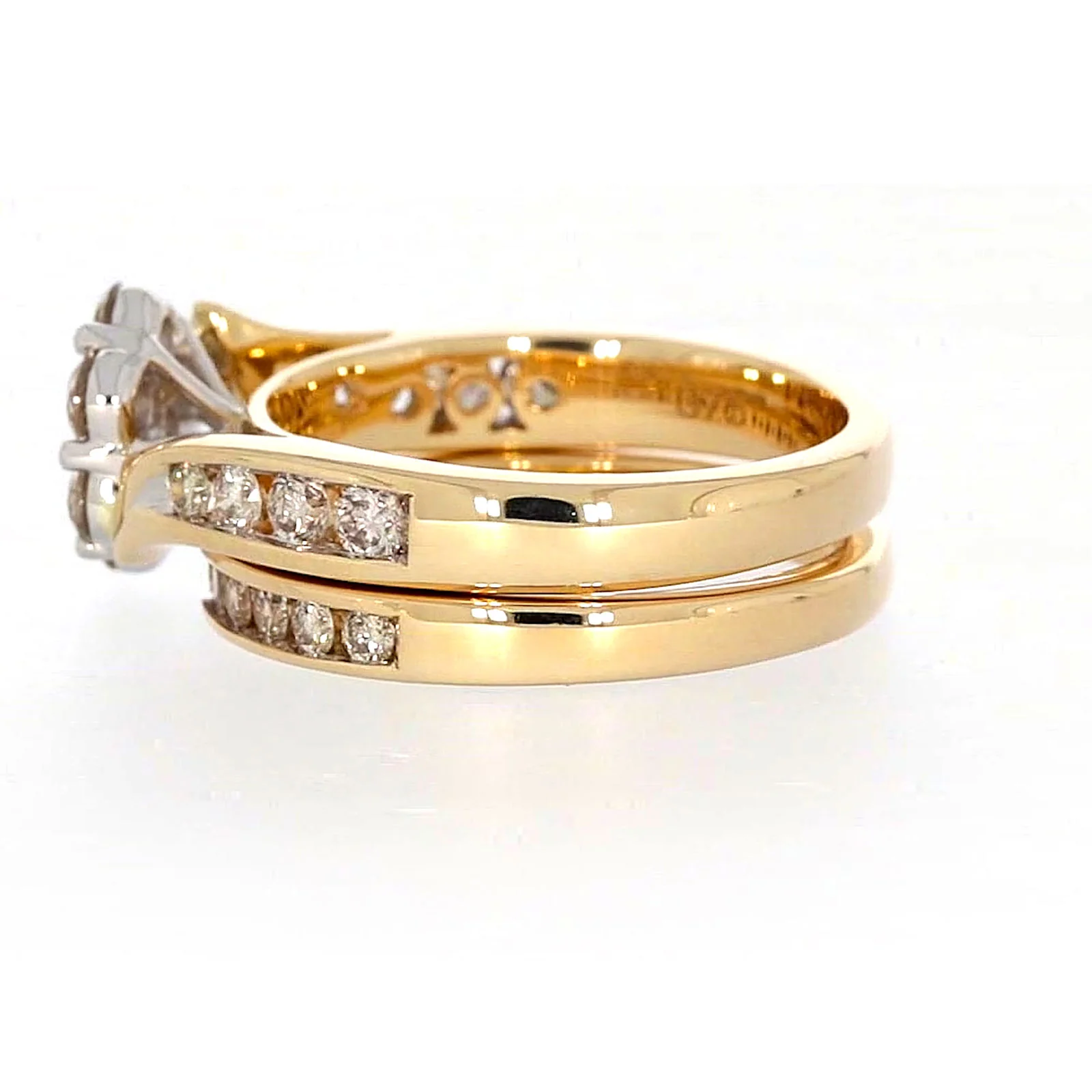9ct Two Tone Gold Round Brilliant Cut with 1.35 Carat tw of Diamonds Ring - Image 23