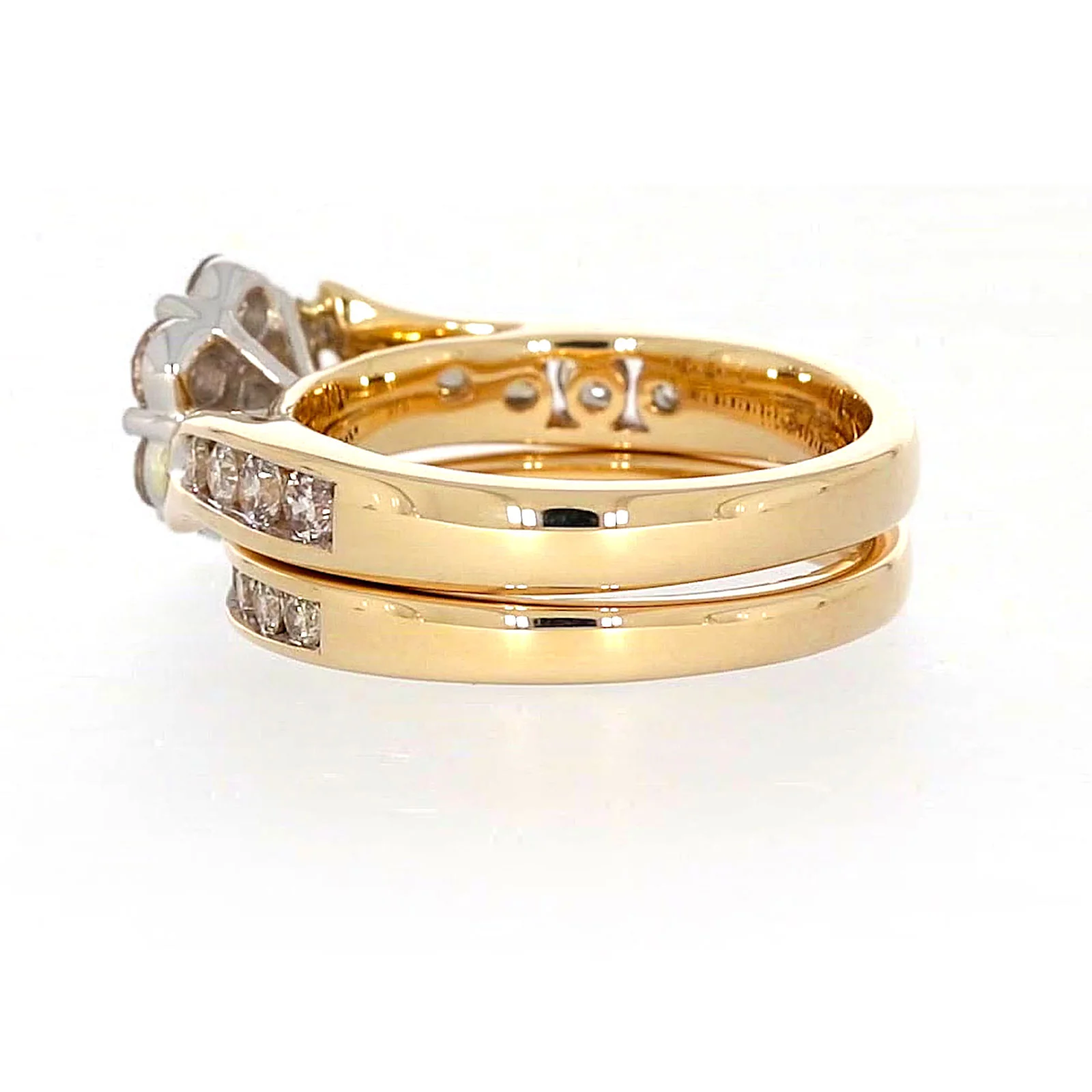 9ct Two Tone Gold Round Brilliant Cut with 1.35 Carat tw of Diamonds Ring - Image 27