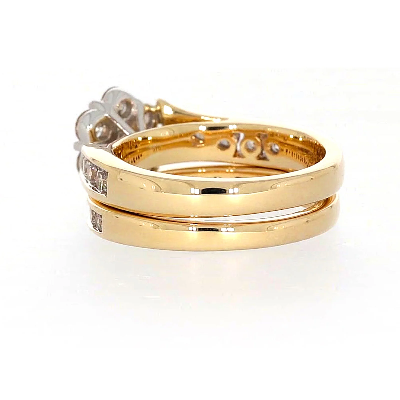 9ct Two Tone Gold Round Brilliant Cut with 1.35 Carat tw of Diamonds Ring - Image 30