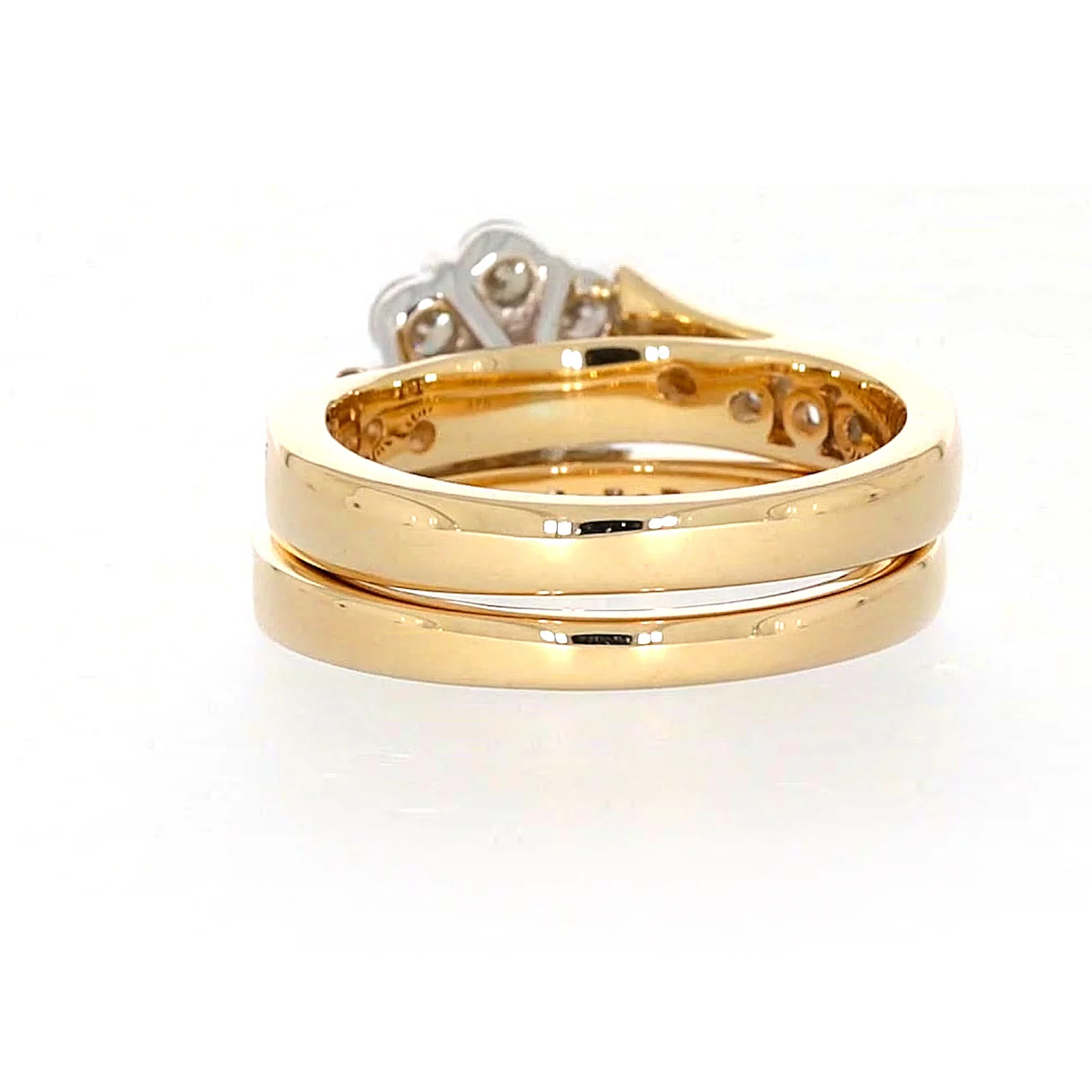 9ct Two Tone Gold Round Brilliant Cut with 1.35 Carat tw of Diamonds Ring - Image 35