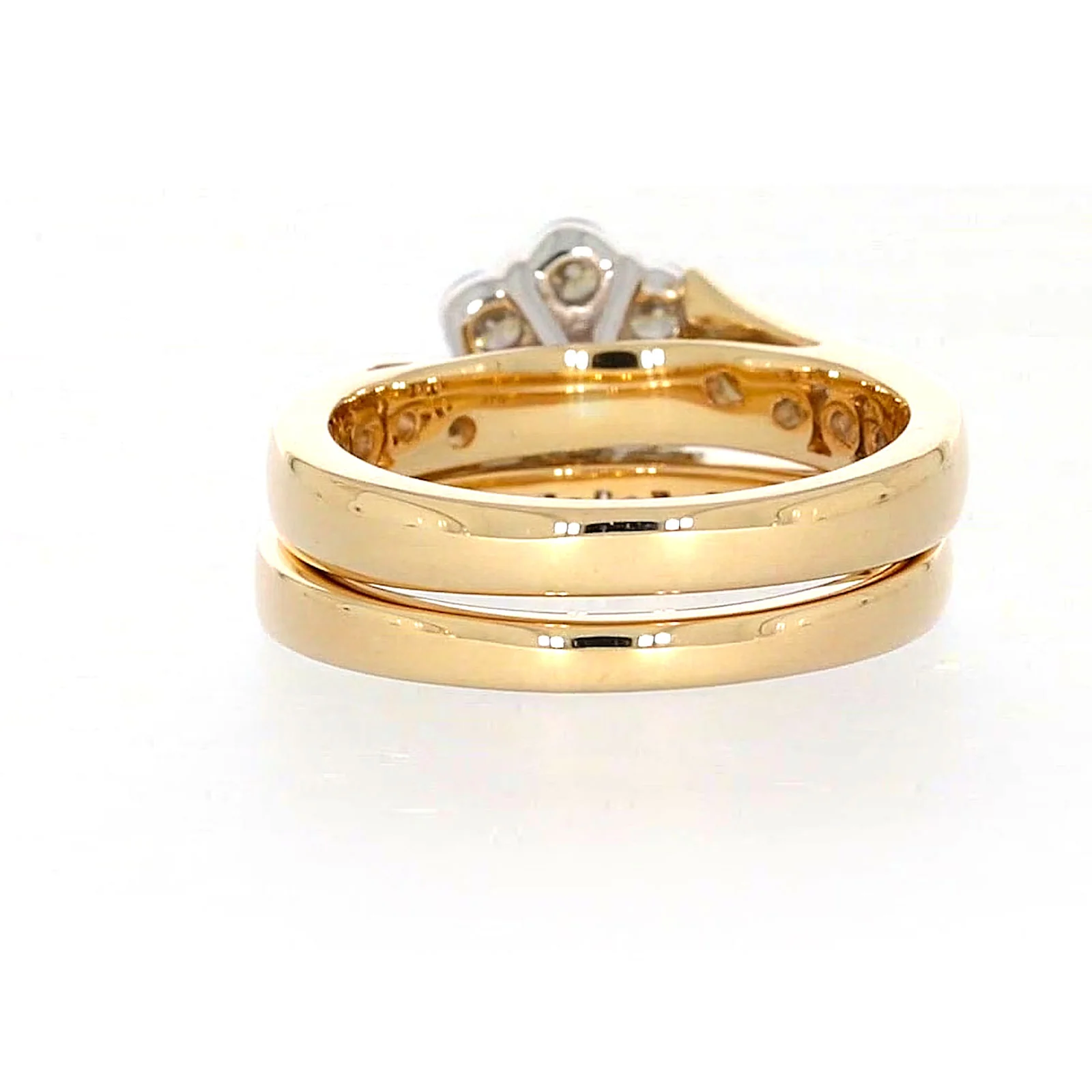 9ct Two Tone Gold Round Brilliant Cut with 1.35 Carat tw of Diamonds Ring - Image 37