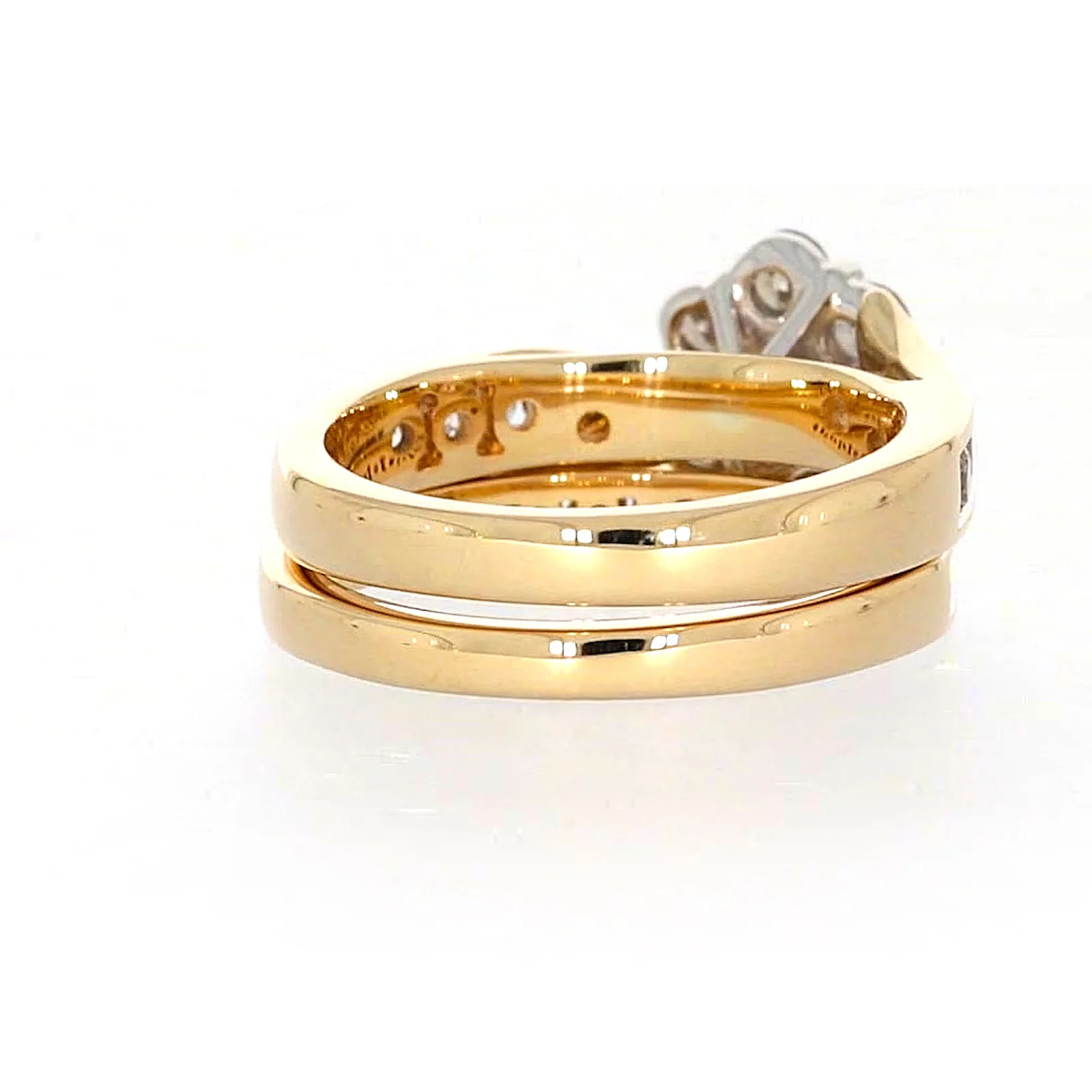 9ct Two Tone Gold Round Brilliant Cut with 1.35 Carat tw of Diamonds Ring - Image 43