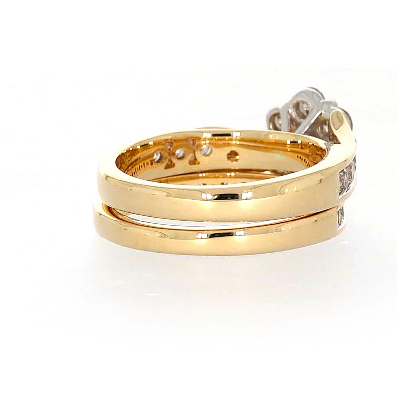 9ct Two Tone Gold Round Brilliant Cut with 1.35 Carat tw of Diamonds Ring - Image 45