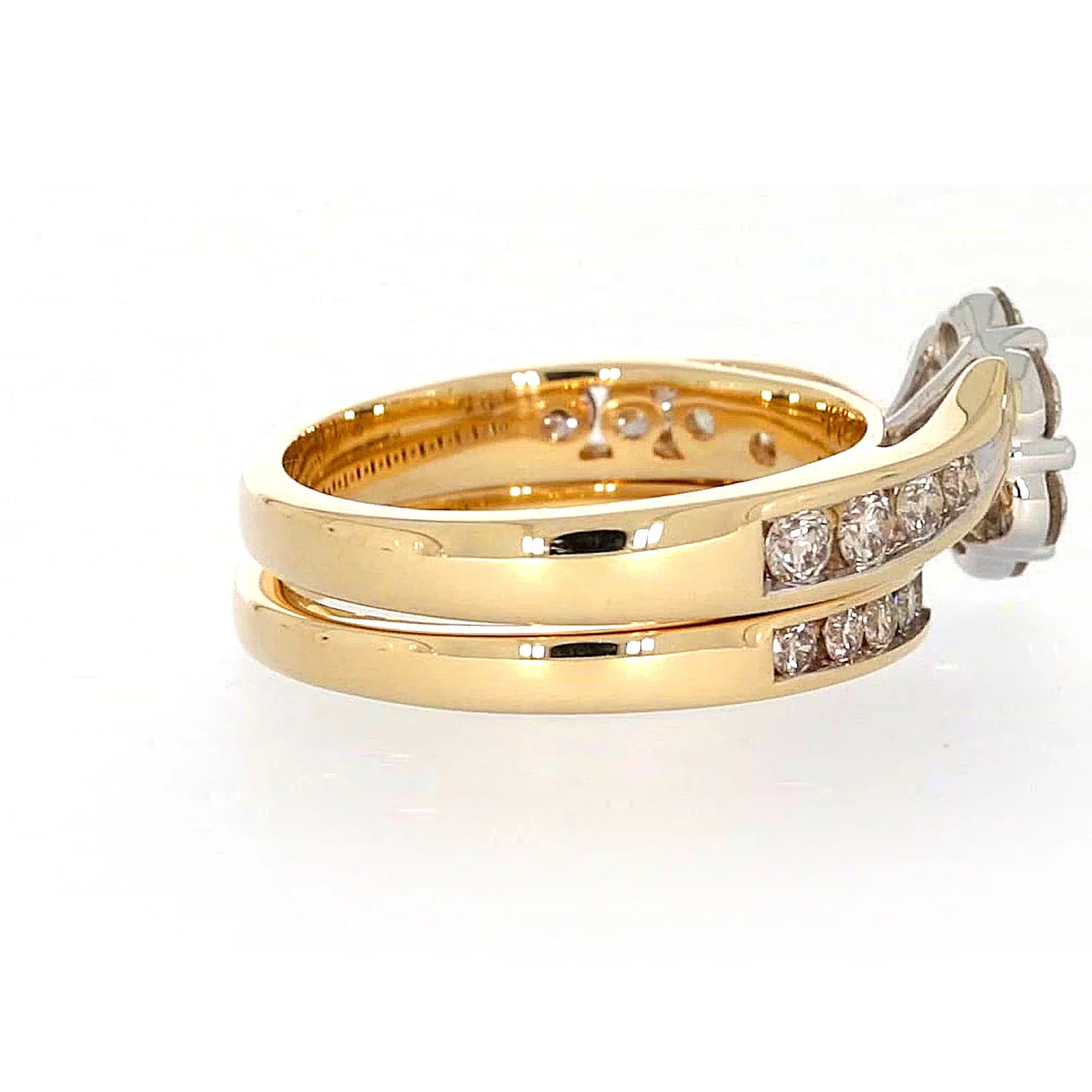9ct Two Tone Gold Round Brilliant Cut with 1.35 Carat tw of Diamonds Ring - Image 52