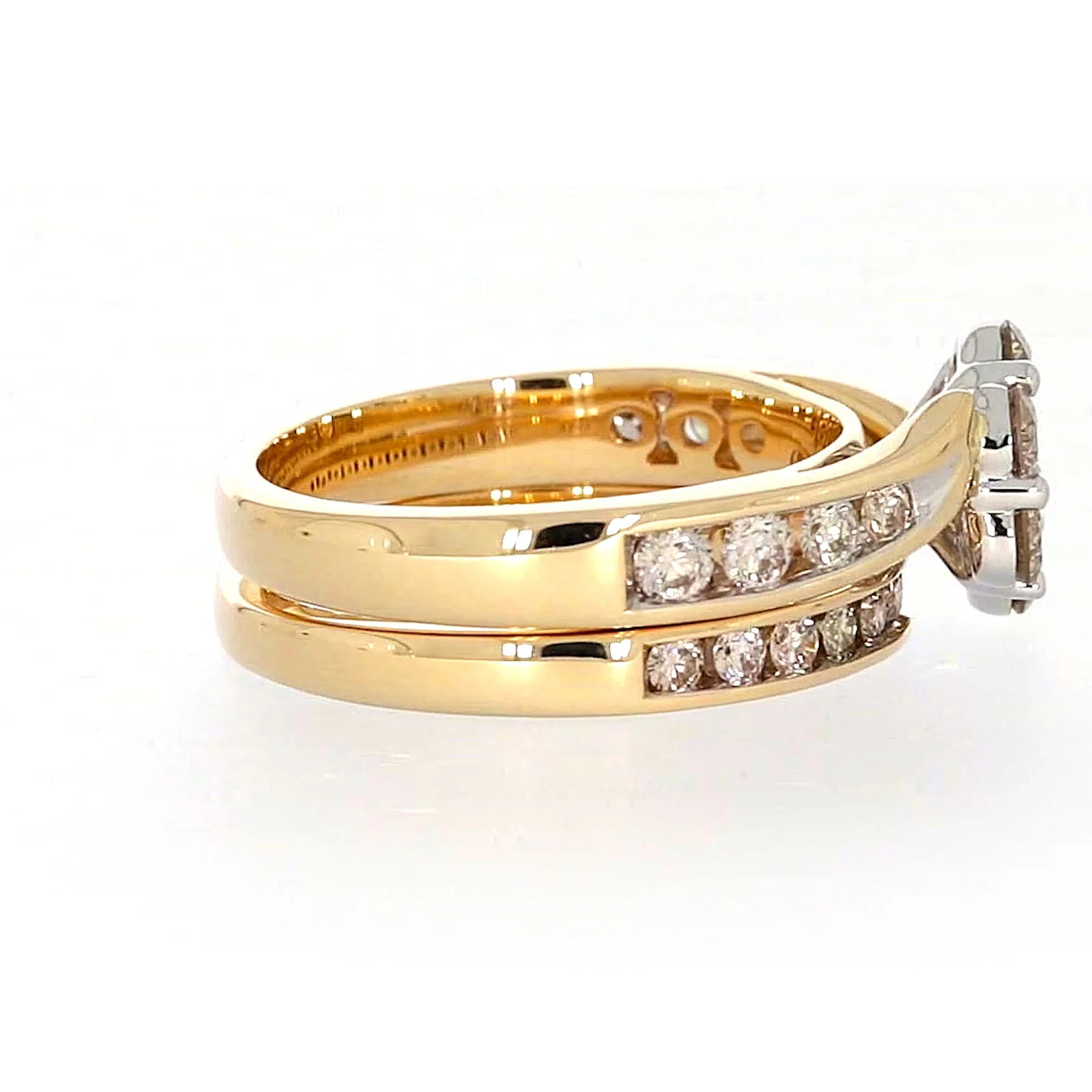 9ct Two Tone Gold Round Brilliant Cut with 1.35 Carat tw of Diamonds Ring - Image 56