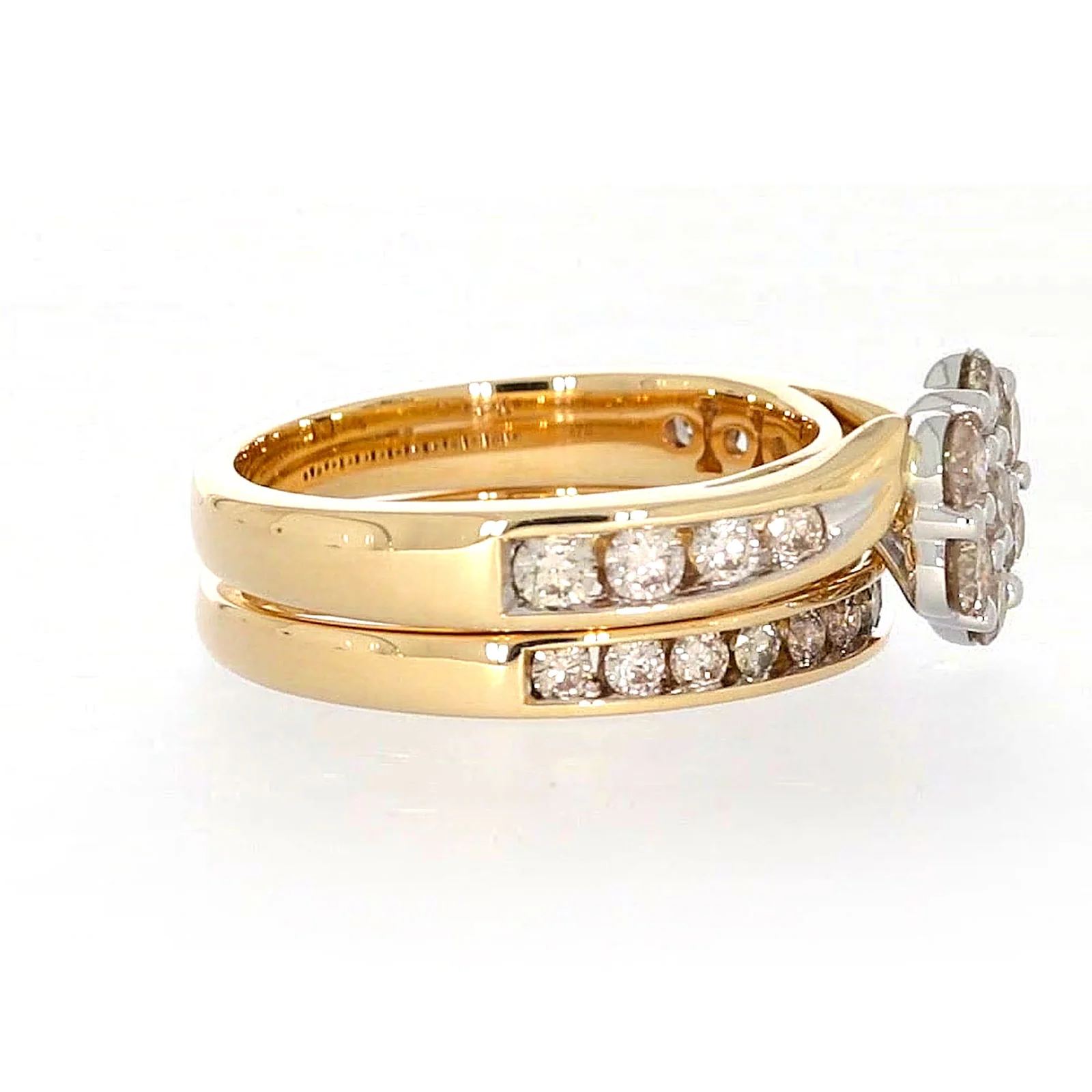 9ct Two Tone Gold Round Brilliant Cut with 1.35 Carat tw of Diamonds Ring - Image 59