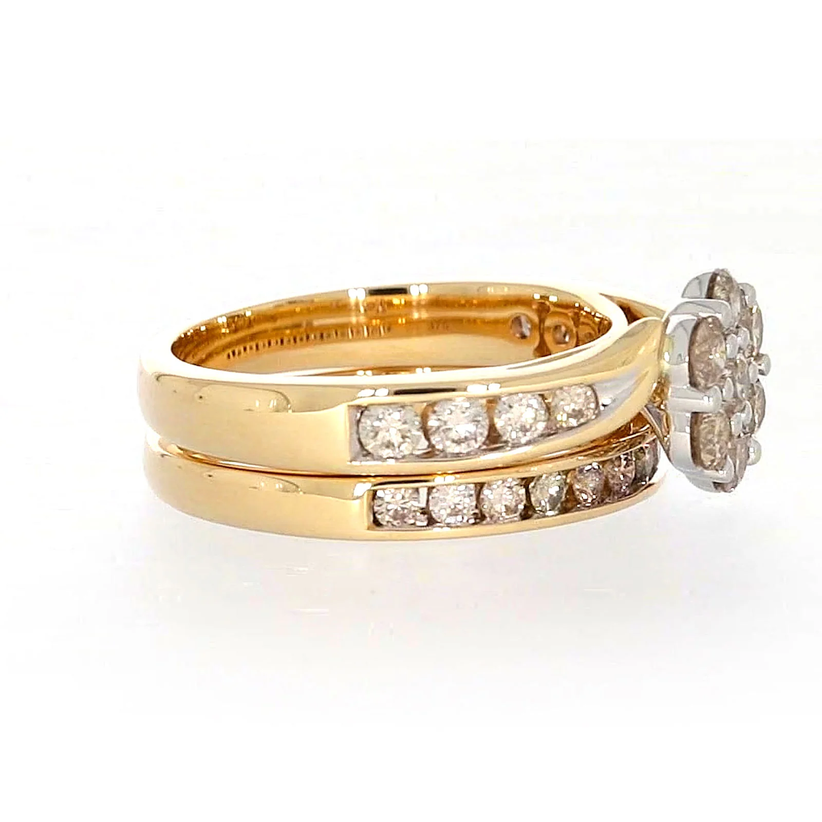 9ct Two Tone Gold Round Brilliant Cut with 1.35 Carat tw of Diamonds Ring - Image 60