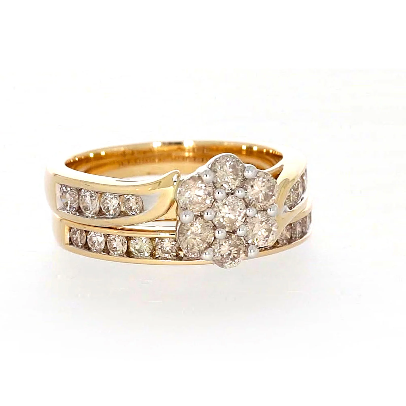 9ct Two Tone Gold Round Brilliant Cut with 1.35 Carat tw of Diamonds Ring - Image 71