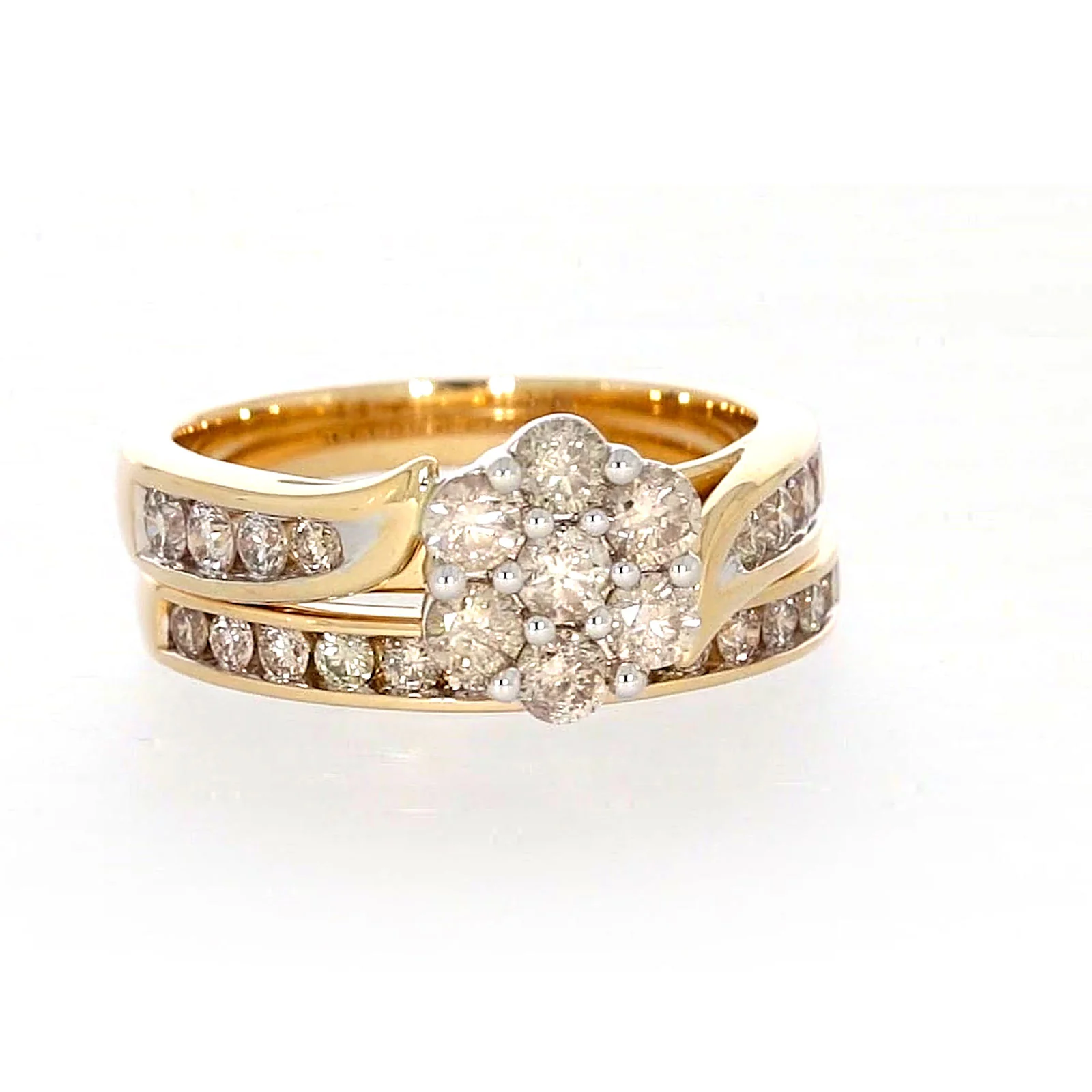 9ct Two Tone Gold Round Brilliant Cut with 1.35 Carat tw of Diamonds Ring - Image 72