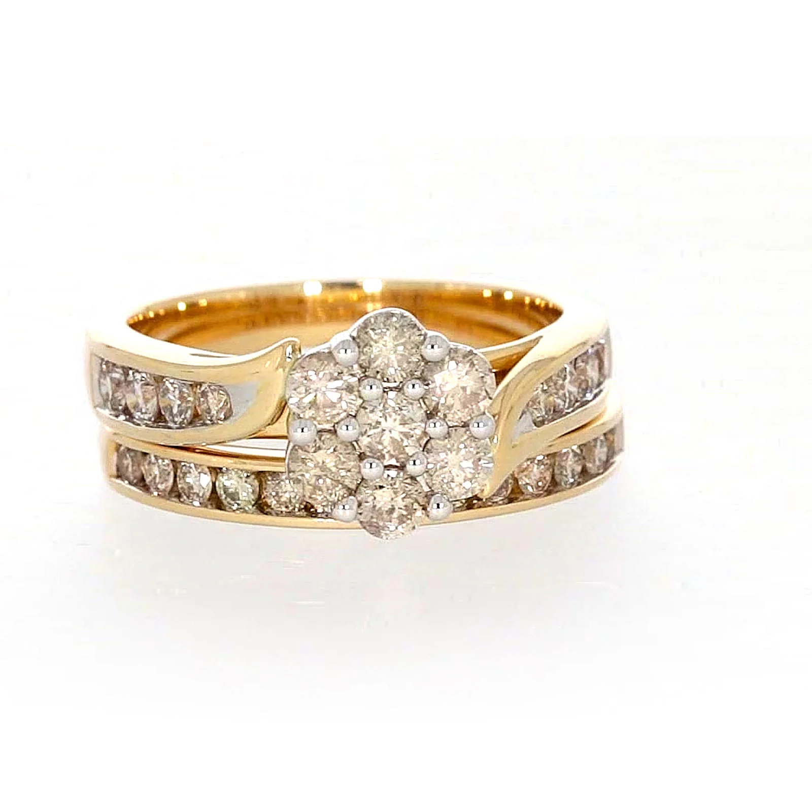 9ct Two Tone Gold Round Brilliant Cut with 1.35 Carat tw of Diamonds Ring - Image 73