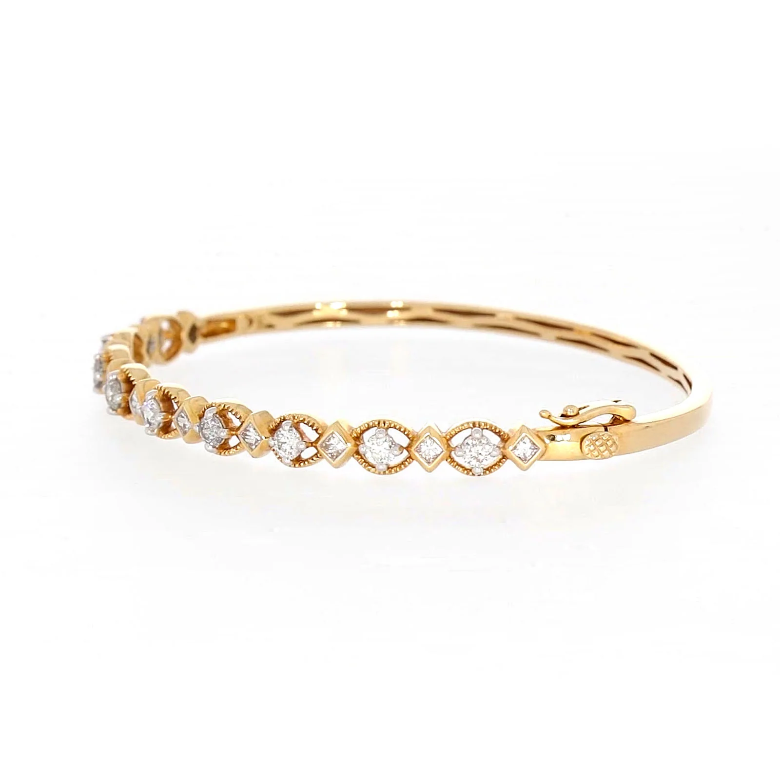 Paris 14ct Yellow Gold Princess & Round Brilliant Cut with 1 1/2 CARAT tw of Diamonds Bangle - Image 12