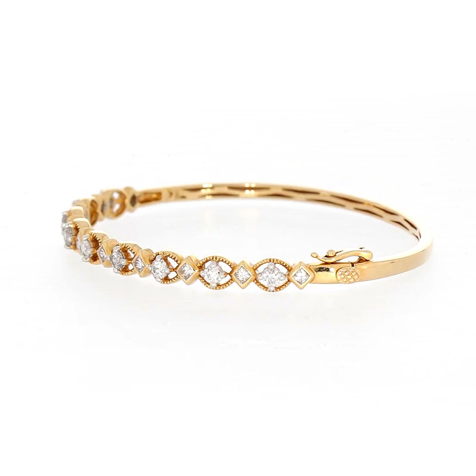 Paris 14ct Yellow Gold Princess & Round Brilliant Cut with 1 1/2 CARAT tw of Diamonds Bangle - Image 13