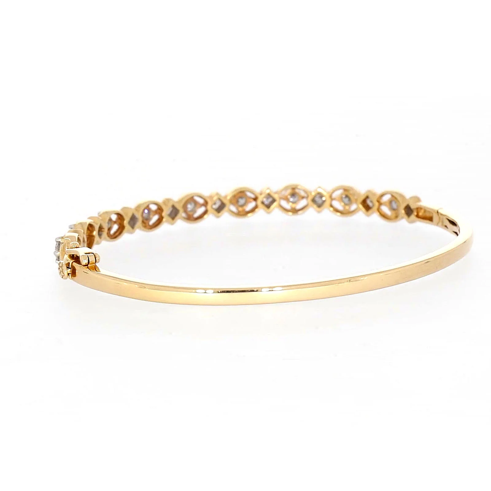Paris 14ct Yellow Gold Princess & Round Brilliant Cut with 1 1/2 CARAT tw of Diamonds Bangle - Image 31