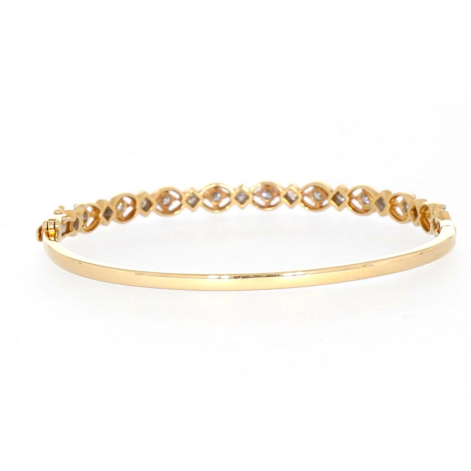 Paris 14ct Yellow Gold Princess & Round Brilliant Cut with 1 1/2 CARAT tw of Diamonds Bangle - Image 38