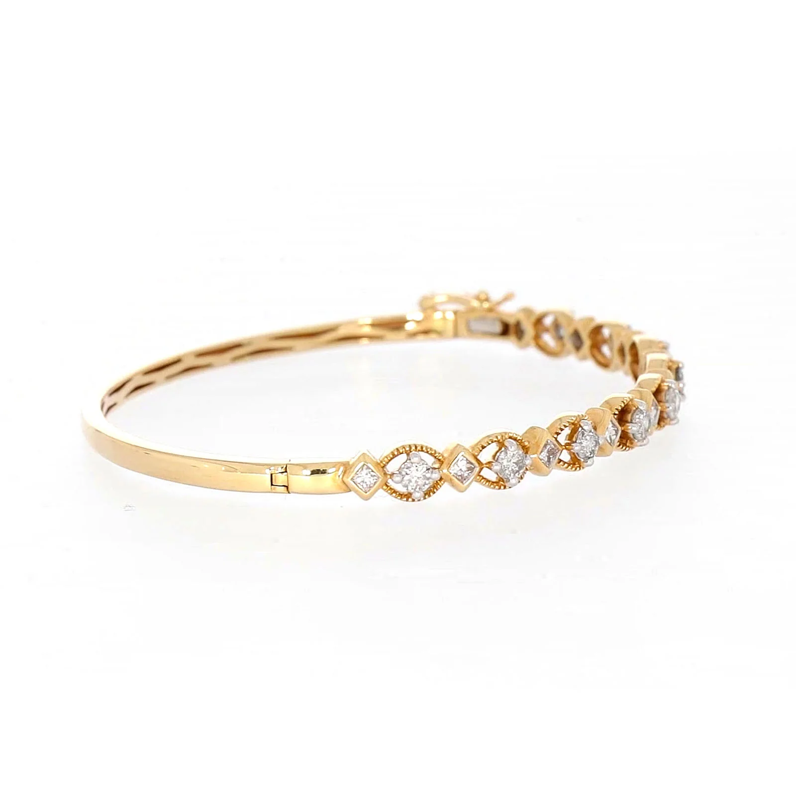 Paris 14ct Yellow Gold Princess & Round Brilliant Cut with 1 1/2 CARAT tw of Diamonds Bangle - Image 57