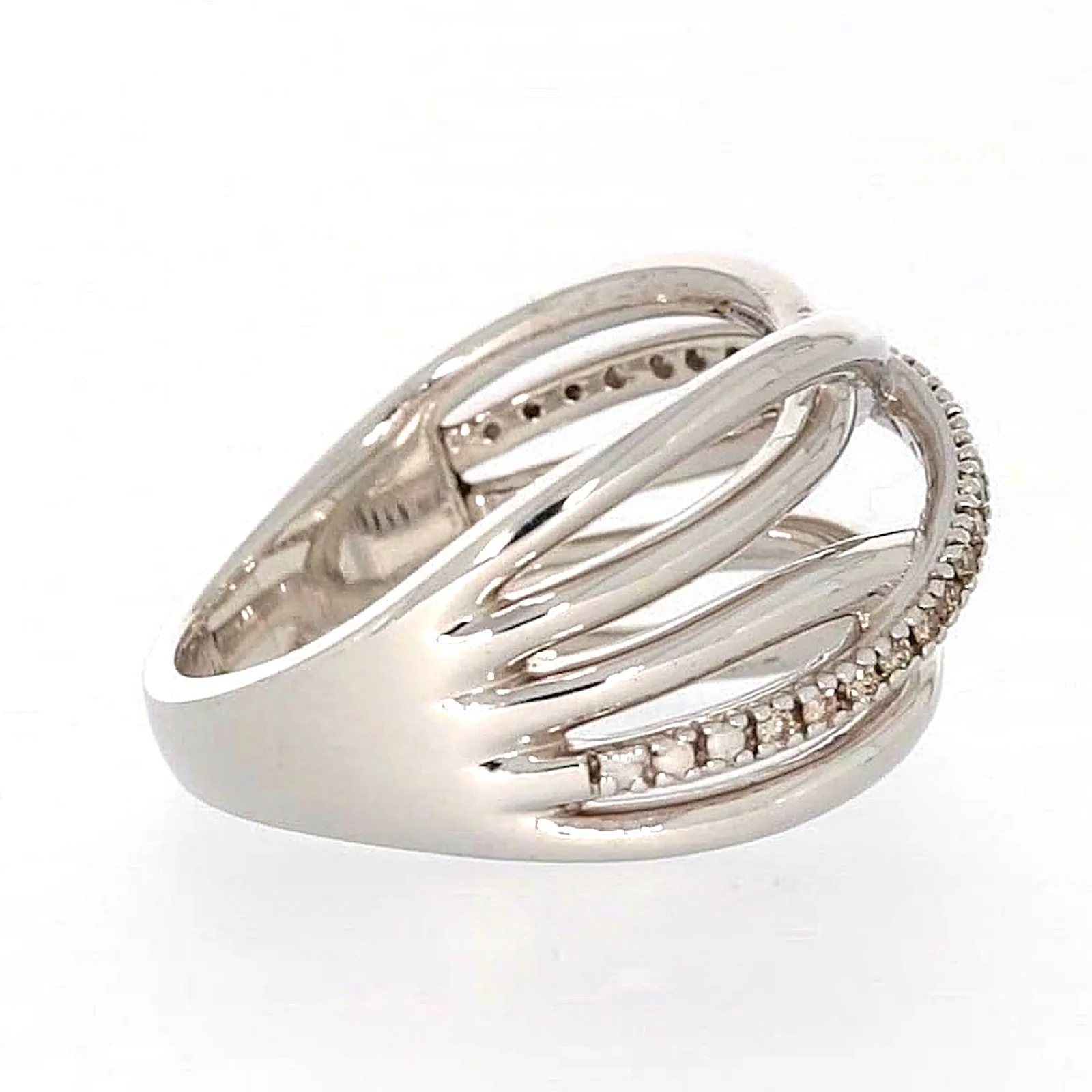 Sterling Silver Round Brilliant Cut with 0.10 CARAT tw of Diamonds Ring - Image 54