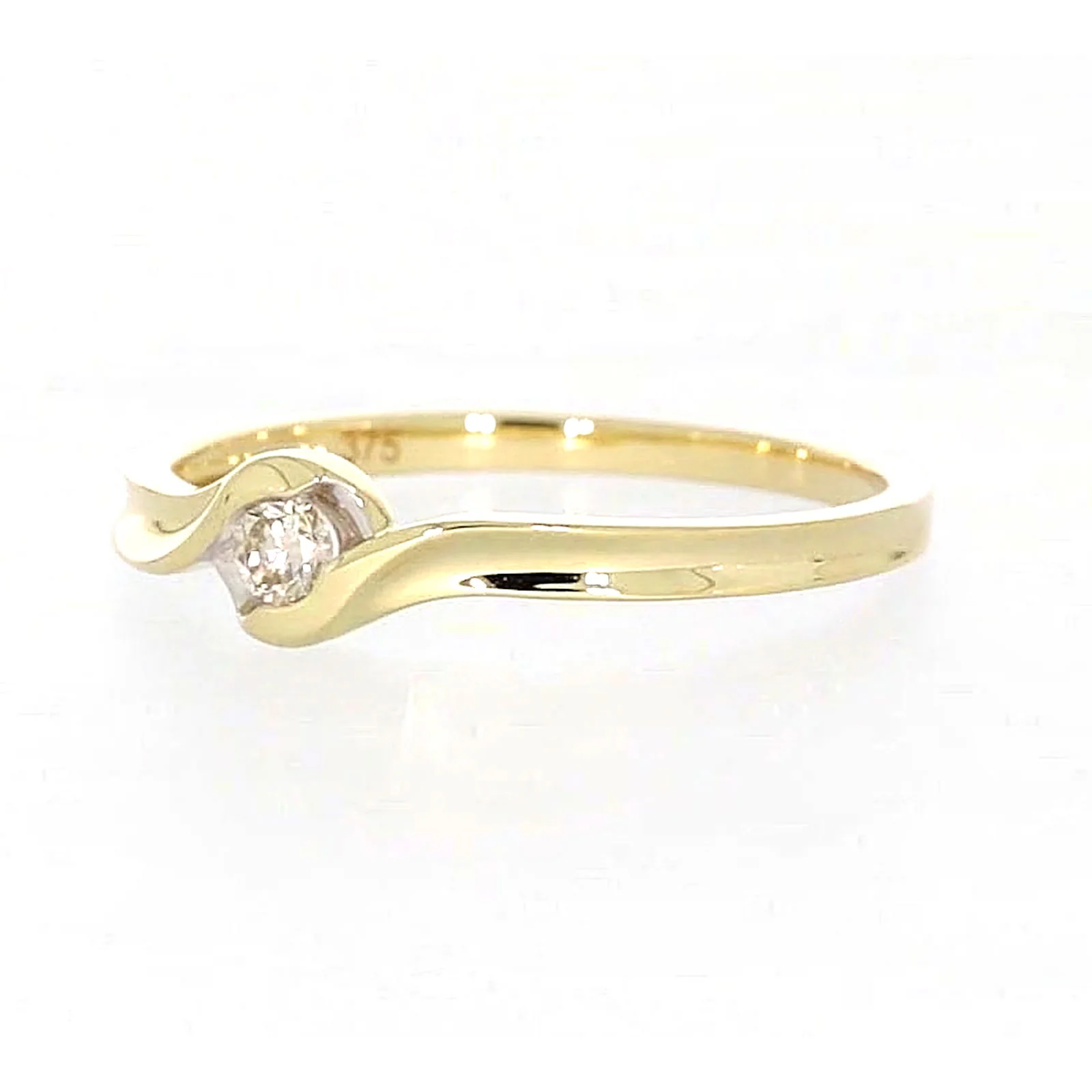 9ct Yellow Gold Round Brilliant Cut with 0.08 CARAT tw of Diamonds Ring - Image 8