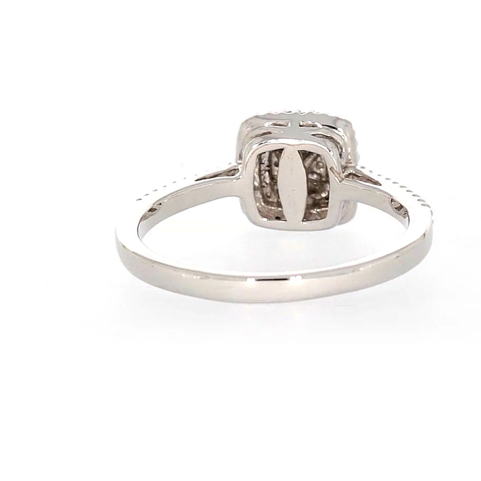 London 9ct White Gold Round Brilliant Cut with 1/3 CARAT tw of Diamonds Ring - Image 39