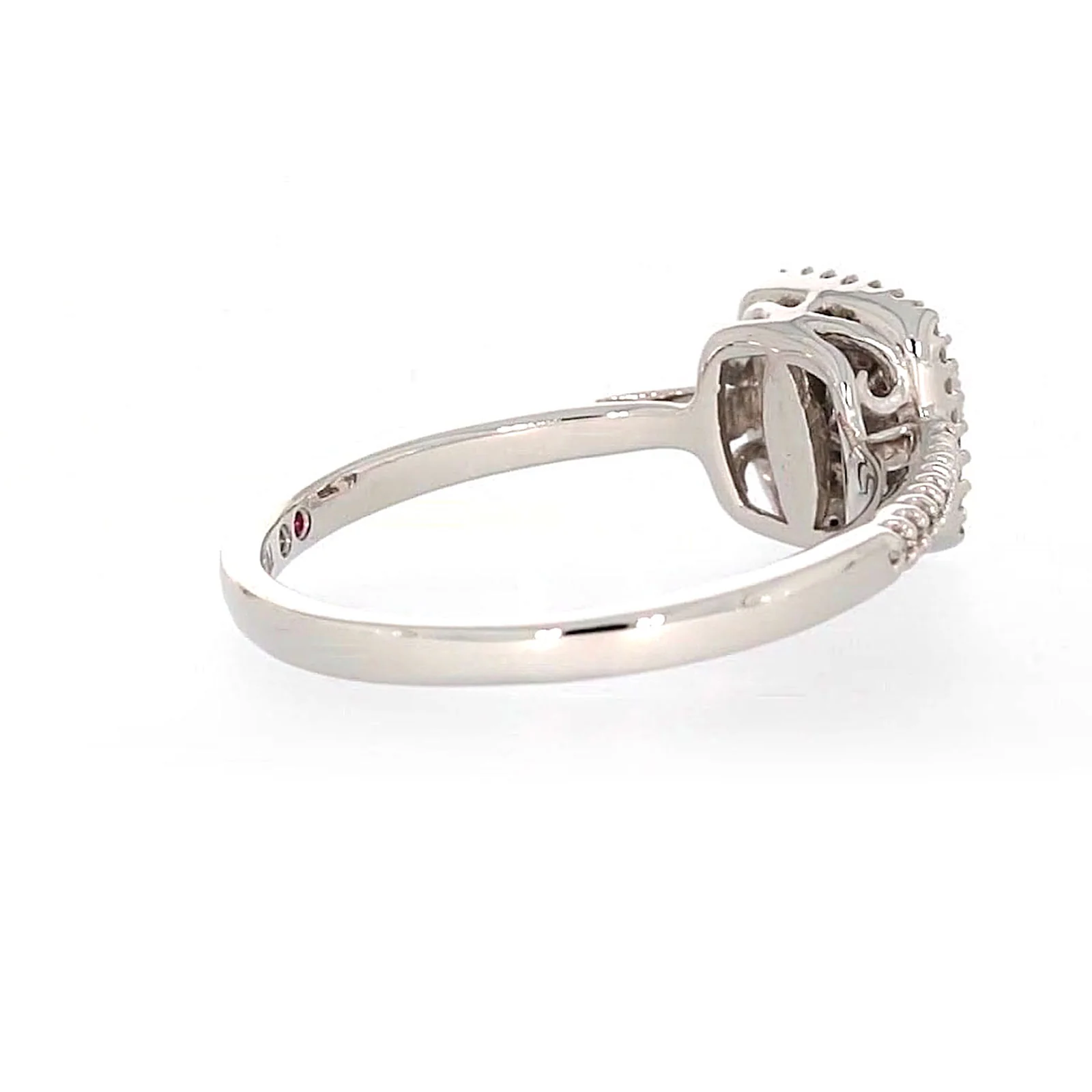 London 9ct White Gold Round Brilliant Cut with 1/3 CARAT tw of Diamonds Ring - Image 47