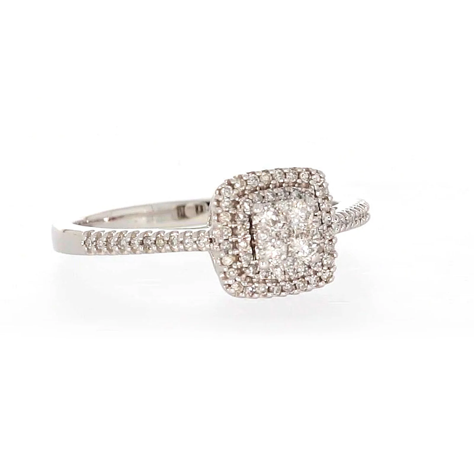 London 9ct White Gold Round Brilliant Cut with 1/3 CARAT tw of Diamonds Ring - Image 70