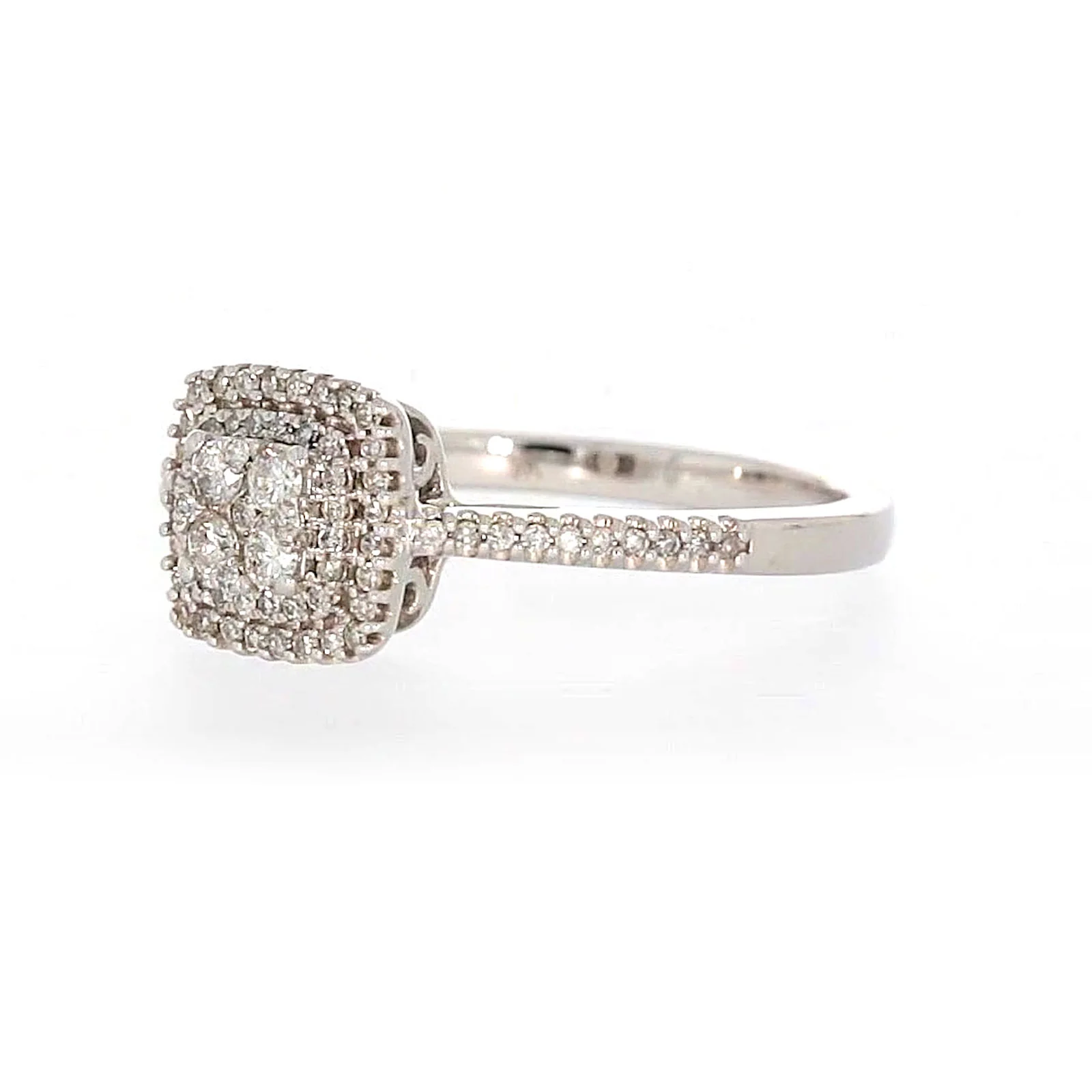 London 9ct White Gold Round Brilliant Cut with 1/3 CARAT tw of Diamonds Ring - Image 8