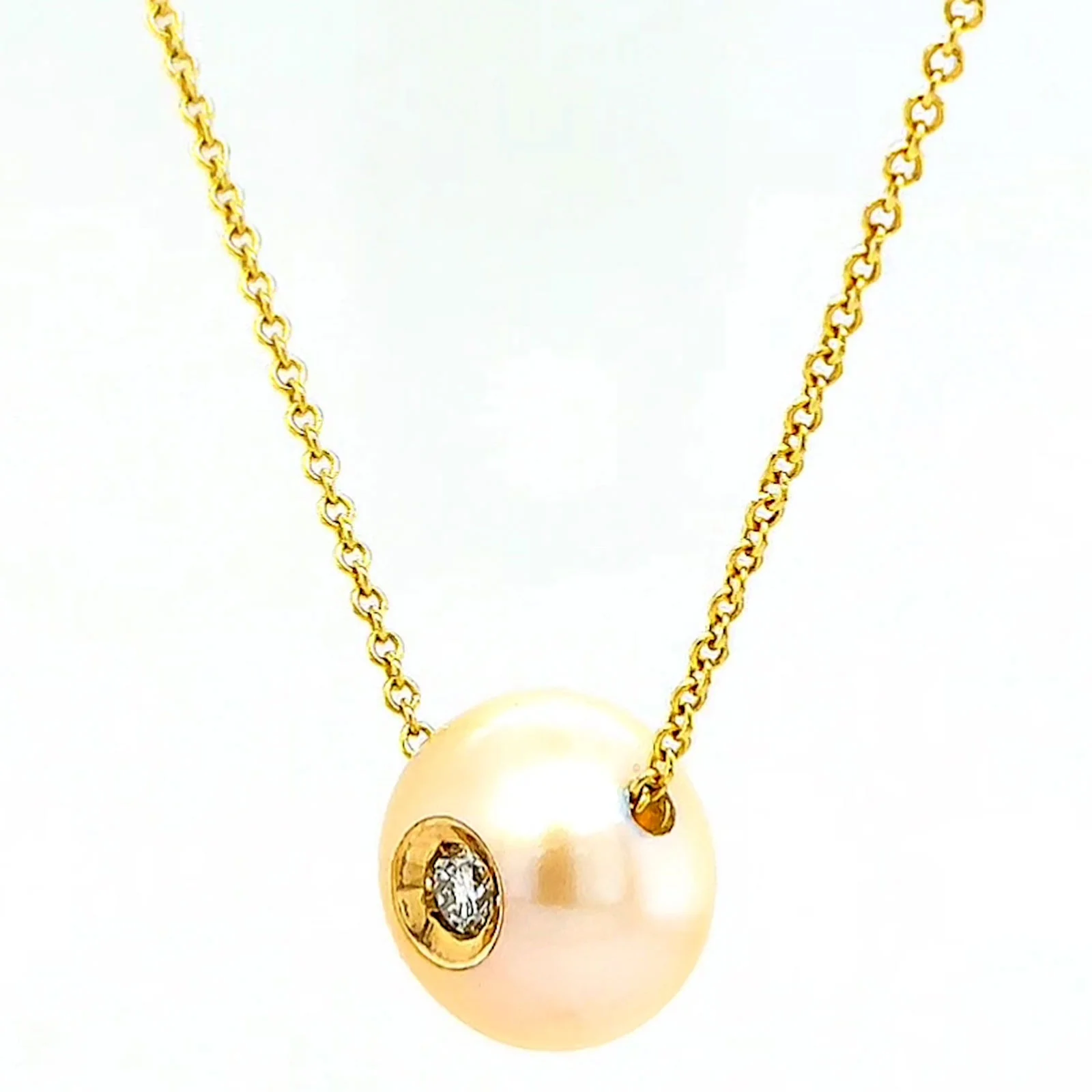 14ct Yellow Gold & Diamond Set Pendant - Image 11
