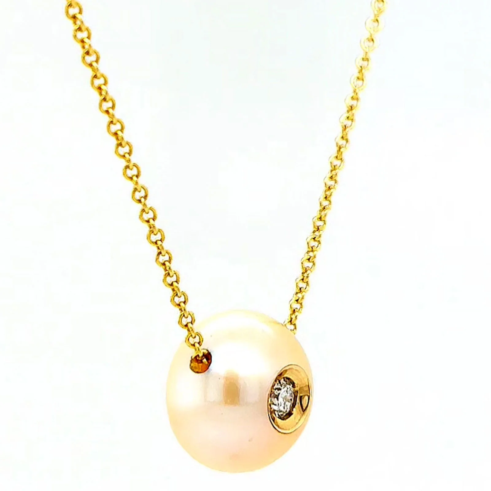 14ct Yellow Gold & Diamond Set Pendant - Image 66