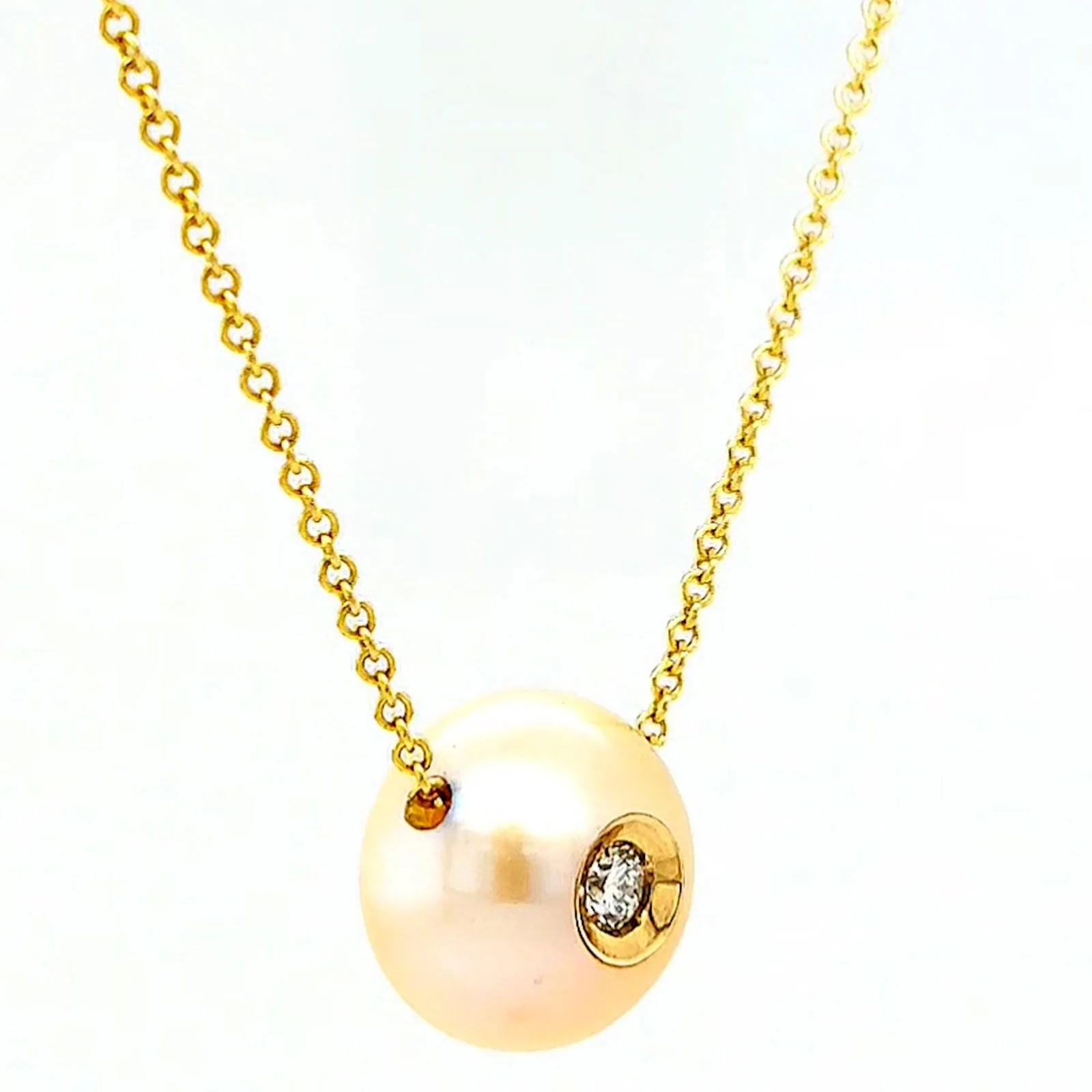 14ct Yellow Gold & Diamond Set Pendant - Image 67