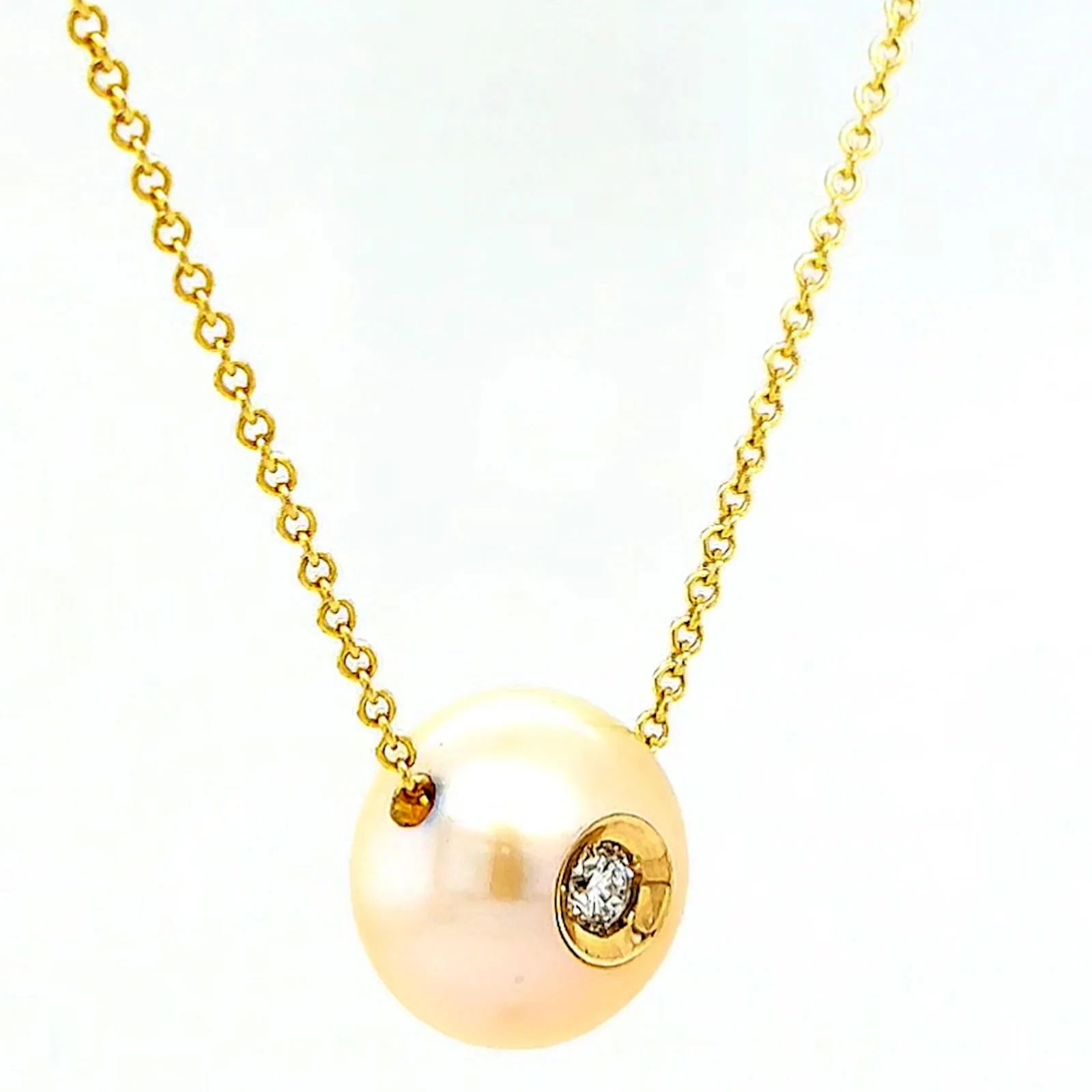 14ct Yellow Gold & Diamond Set Pendant - Image 68