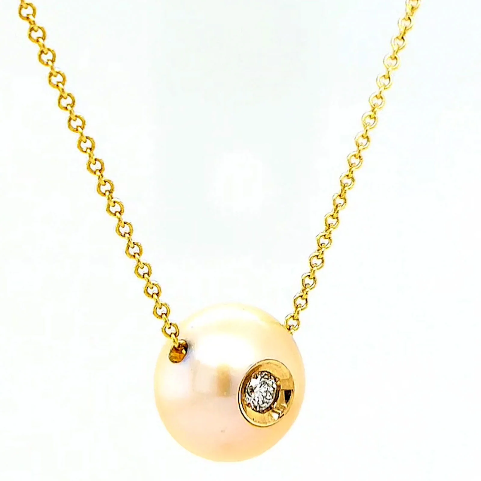 14ct Yellow Gold & Diamond Set Pendant - Image 69