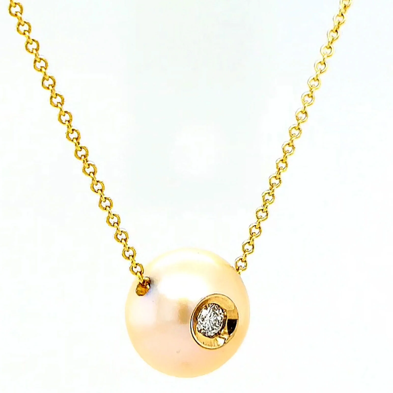 14ct Yellow Gold & Diamond Set Pendant - Image 70