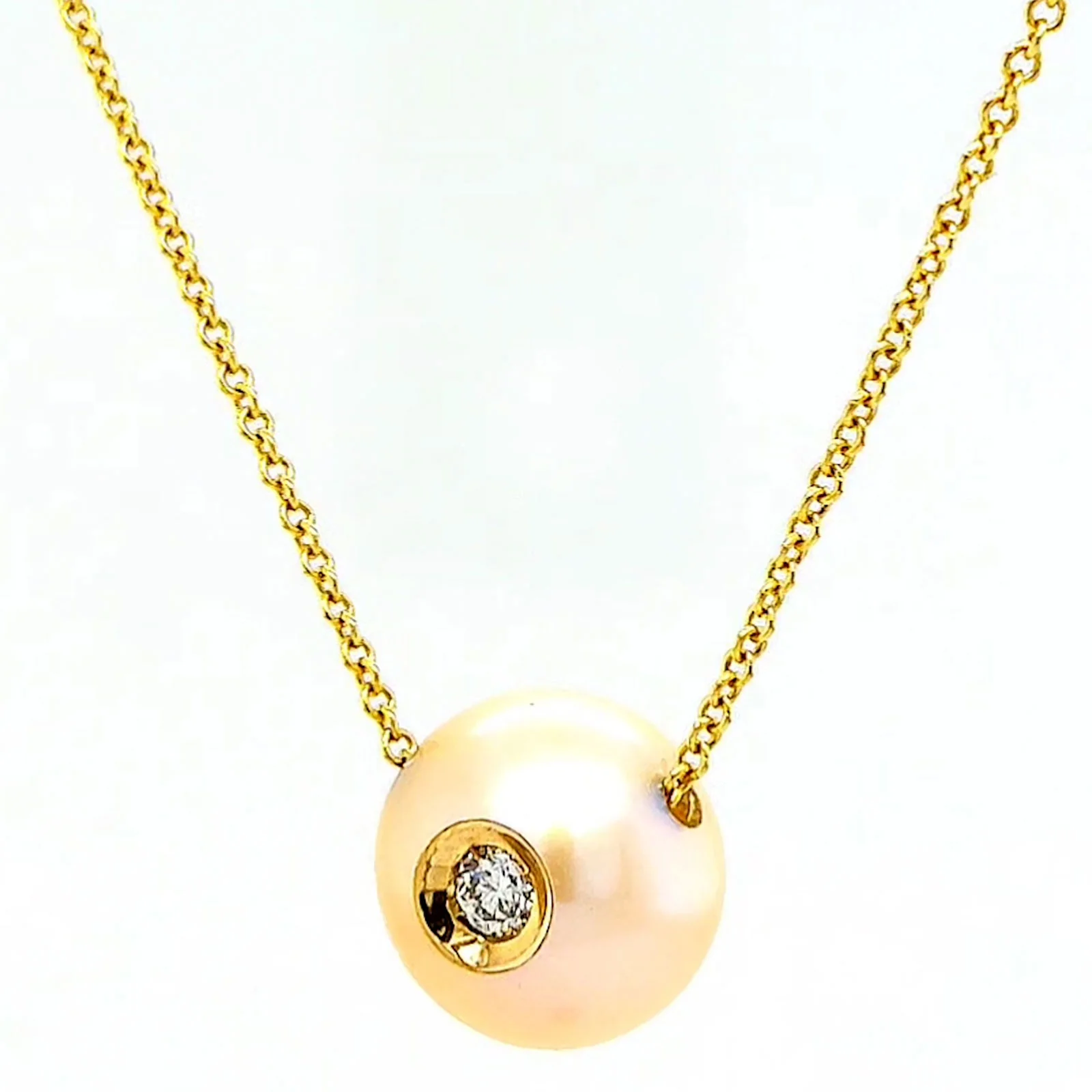 14ct Yellow Gold & Diamond Set Pendant - Image 8