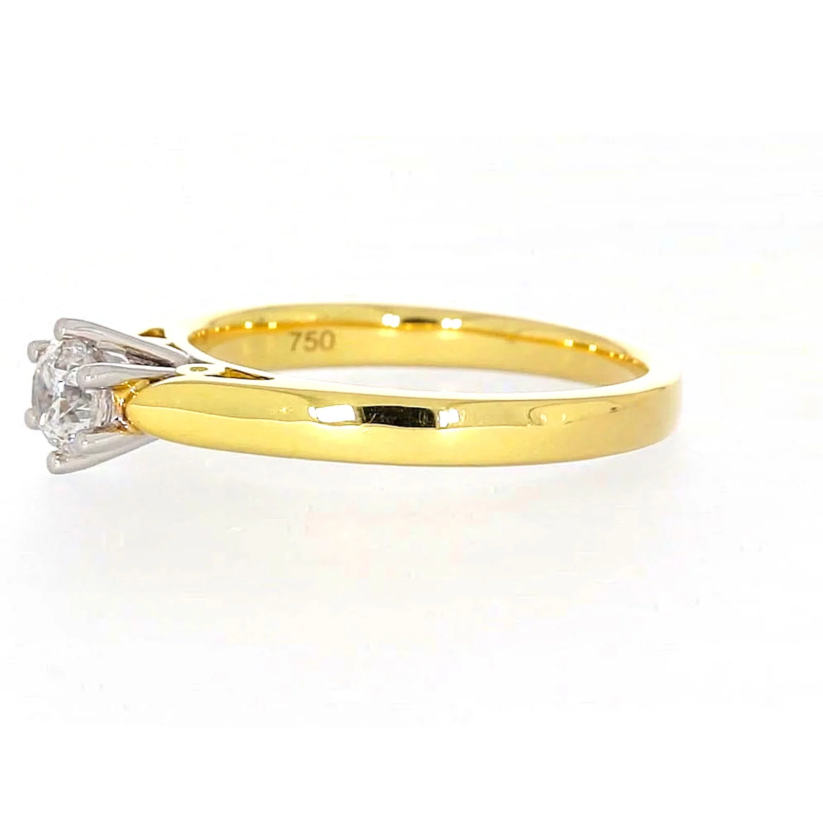 Solitaire 18ct Two Tone Gold Round Brilliant Cut with 1/2 CARAT of Diamonds Ring - Image 15
