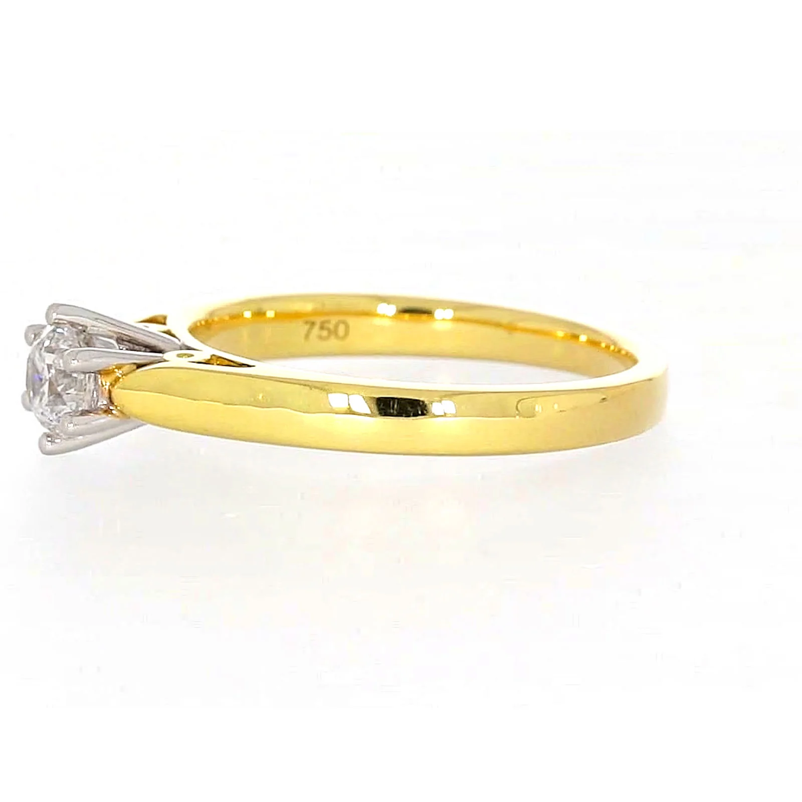 Solitaire 18ct Two Tone Gold Round Brilliant Cut with 1/2 CARAT of Diamonds Ring - Image 16