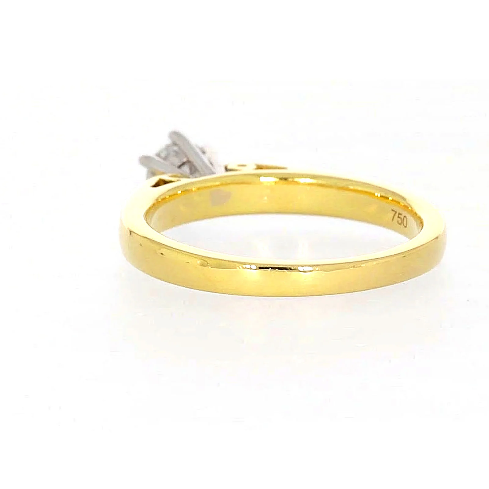 Solitaire 18ct Two Tone Gold Round Brilliant Cut with 1/2 CARAT of Diamonds Ring - Image 33