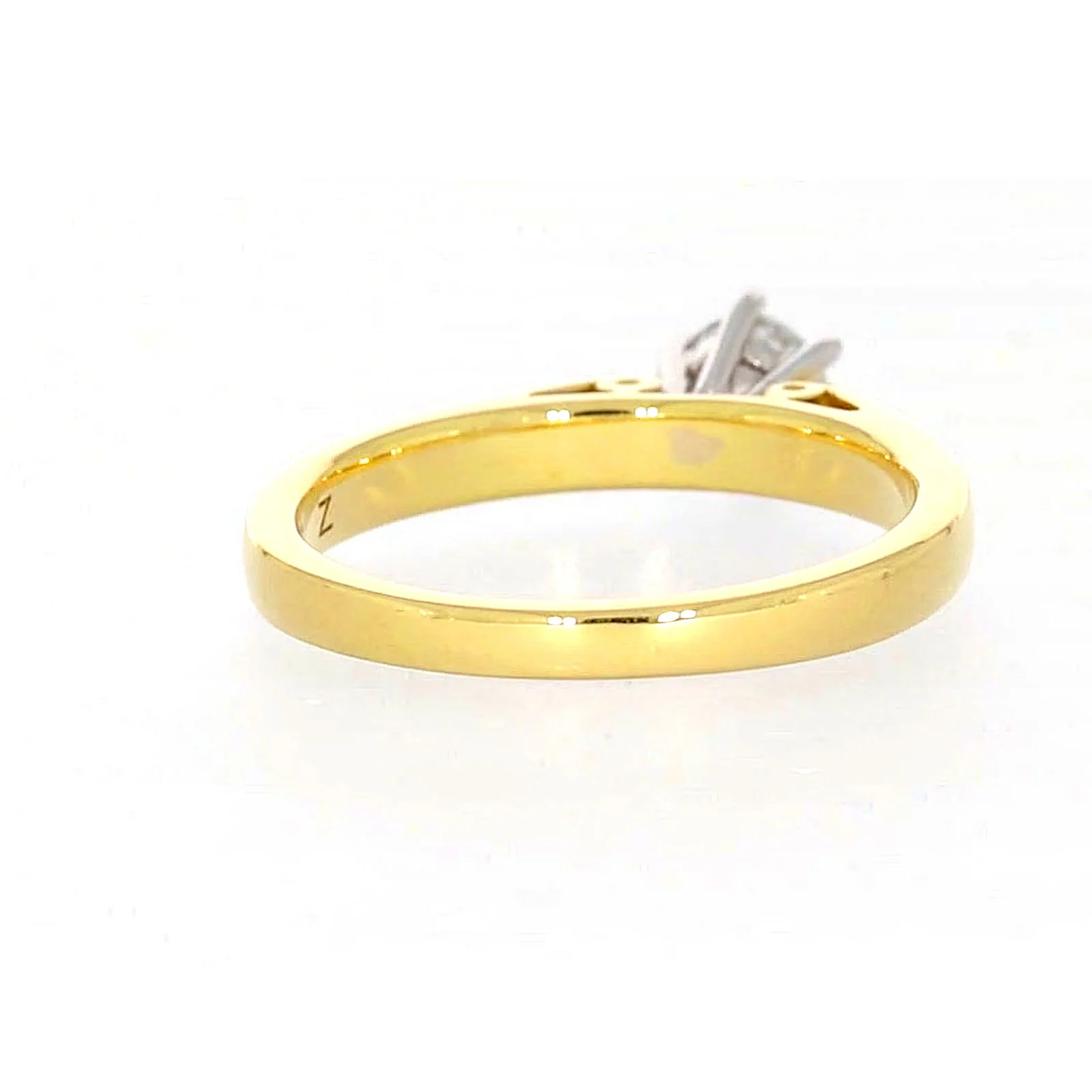 Solitaire 18ct Two Tone Gold Round Brilliant Cut with 1/2 CARAT of Diamonds Ring - Image 42