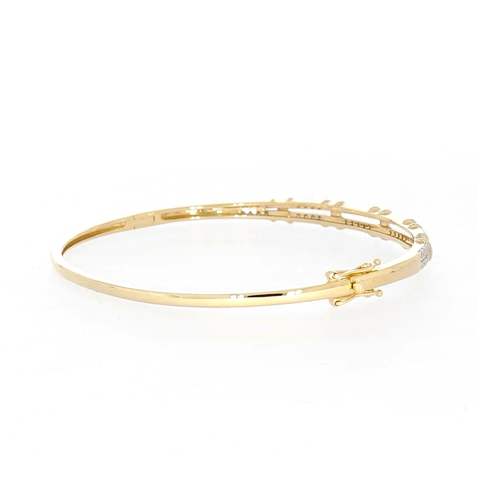 9ct Yellow Gold Round Brilliant Cut with 1/2 CARAT tw of Diamonds Bangle - Image 48