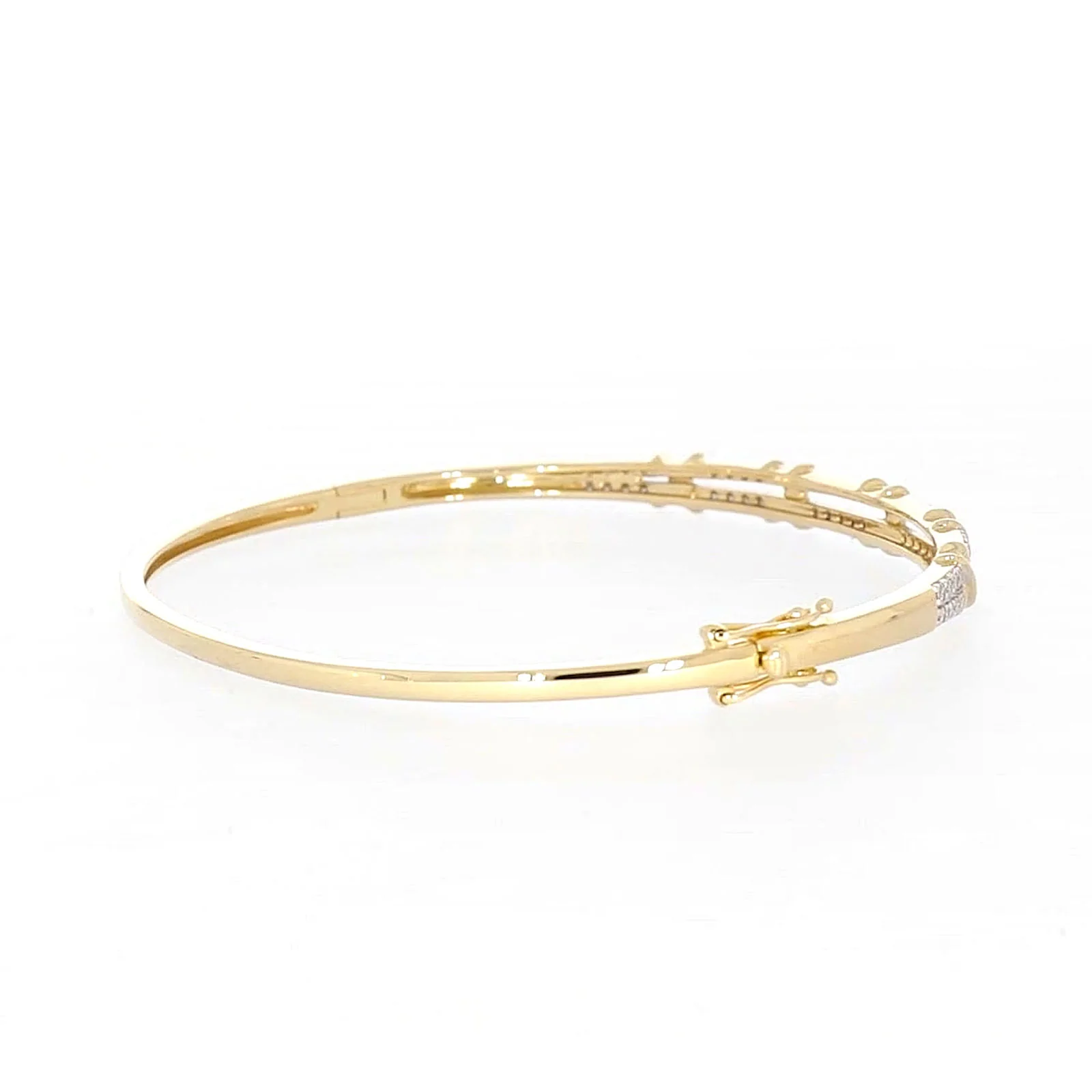 9ct Yellow Gold Round Brilliant Cut with 1/2 CARAT tw of Diamonds Bangle - Image 49
