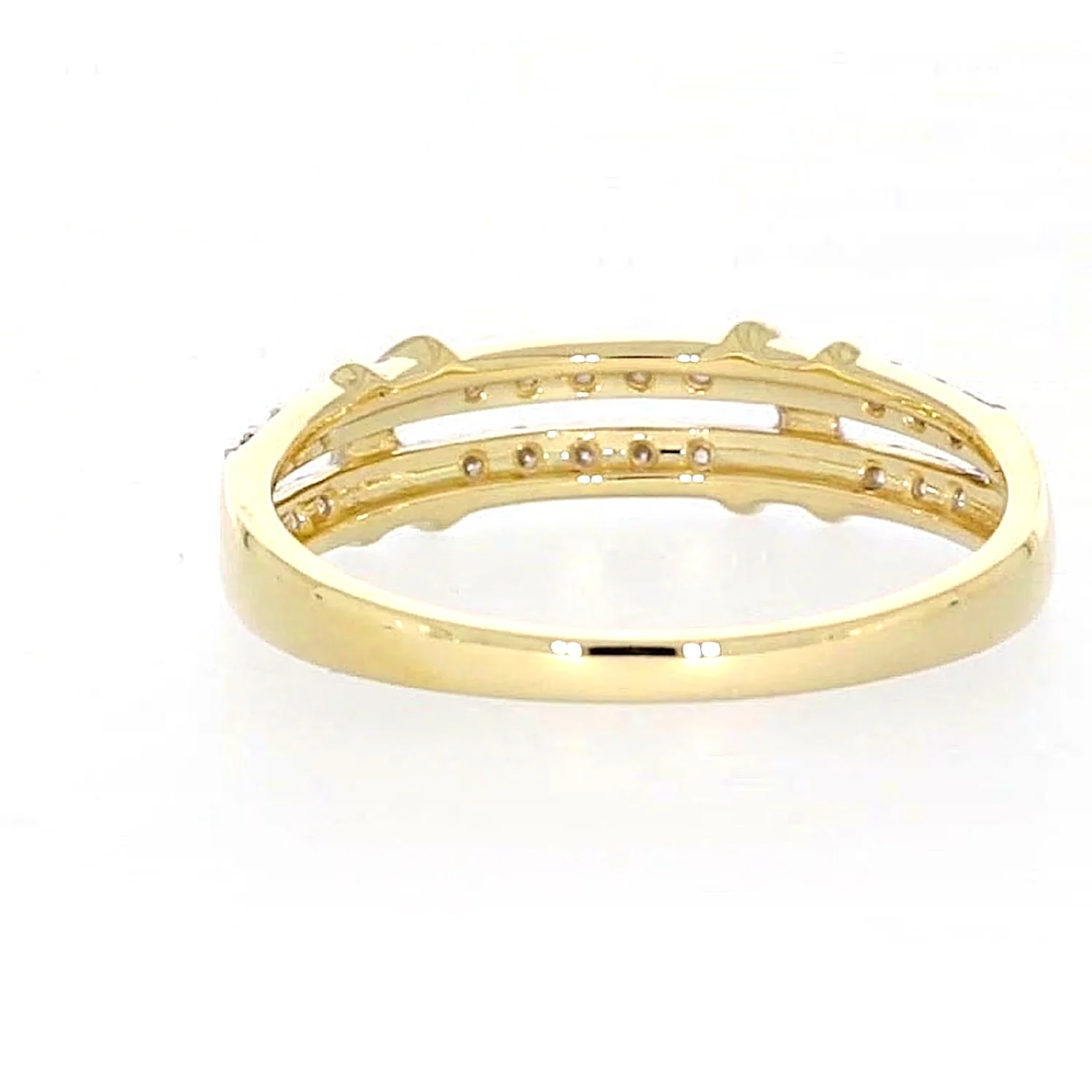 9ct Yellow Gold Round Brilliant Cut with 1/4 CARAT tw of Diamonds Ring - Image 36