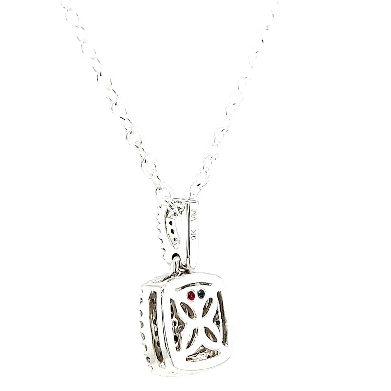 London 9ct White Gold Round Brilliant Cut with 1/4 CARAT tw of Diamond Pendant - Image 29