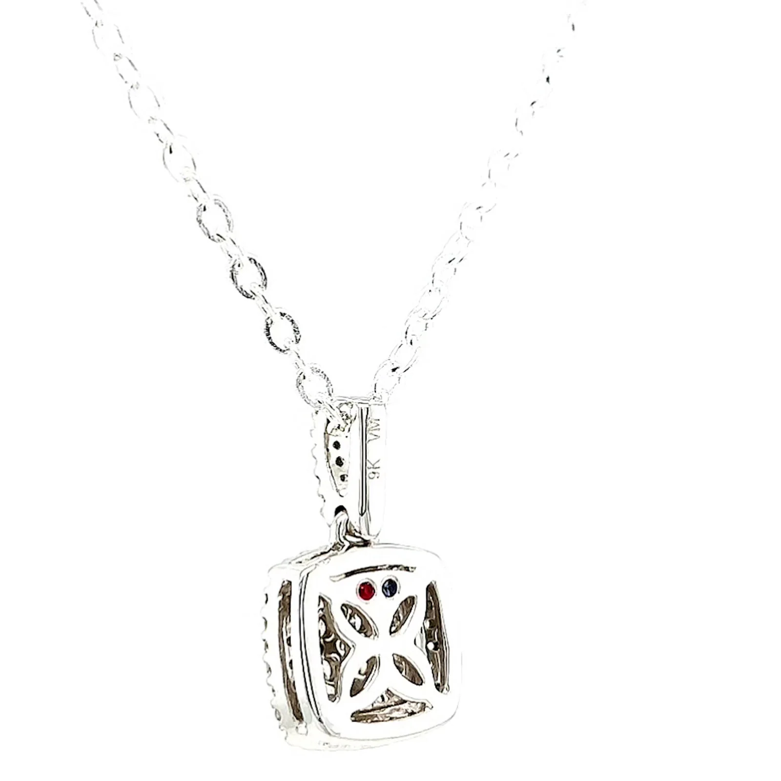 London 9ct White Gold Round Brilliant Cut with 1/4 CARAT tw of Diamond Pendant - Image 31