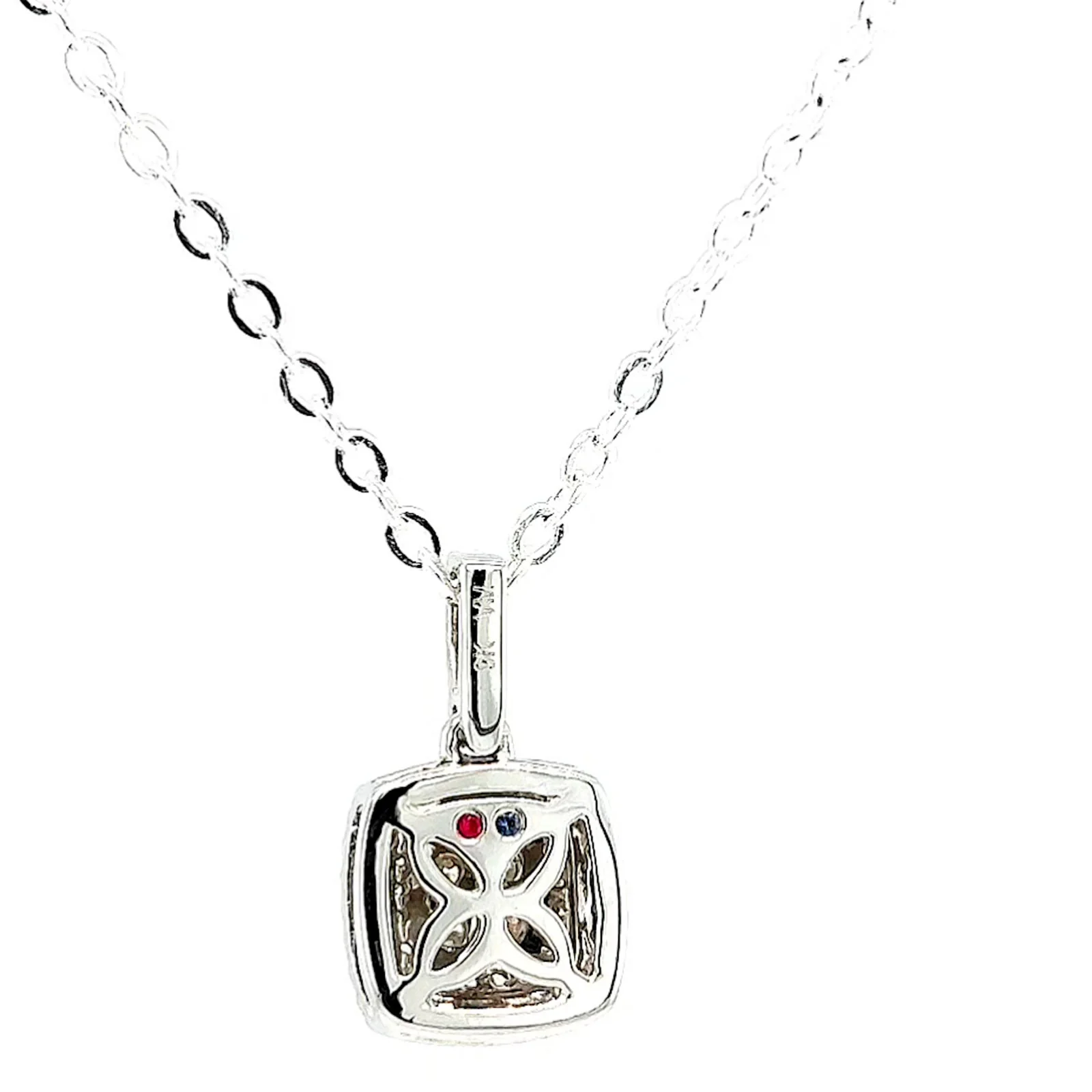 London 9ct White Gold Round Brilliant Cut with 1/4 CARAT tw of Diamond Pendant - Image 36