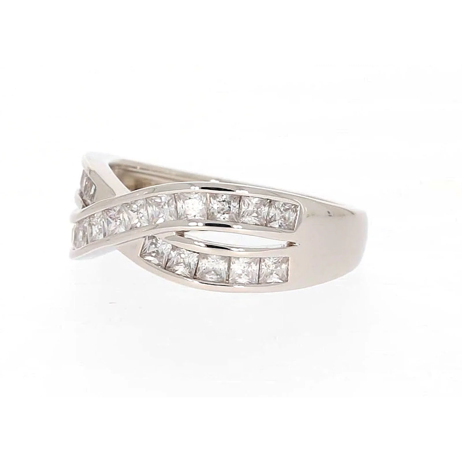 Sterling Silver Cubic Zirconia Cross Over Ring - Image 12