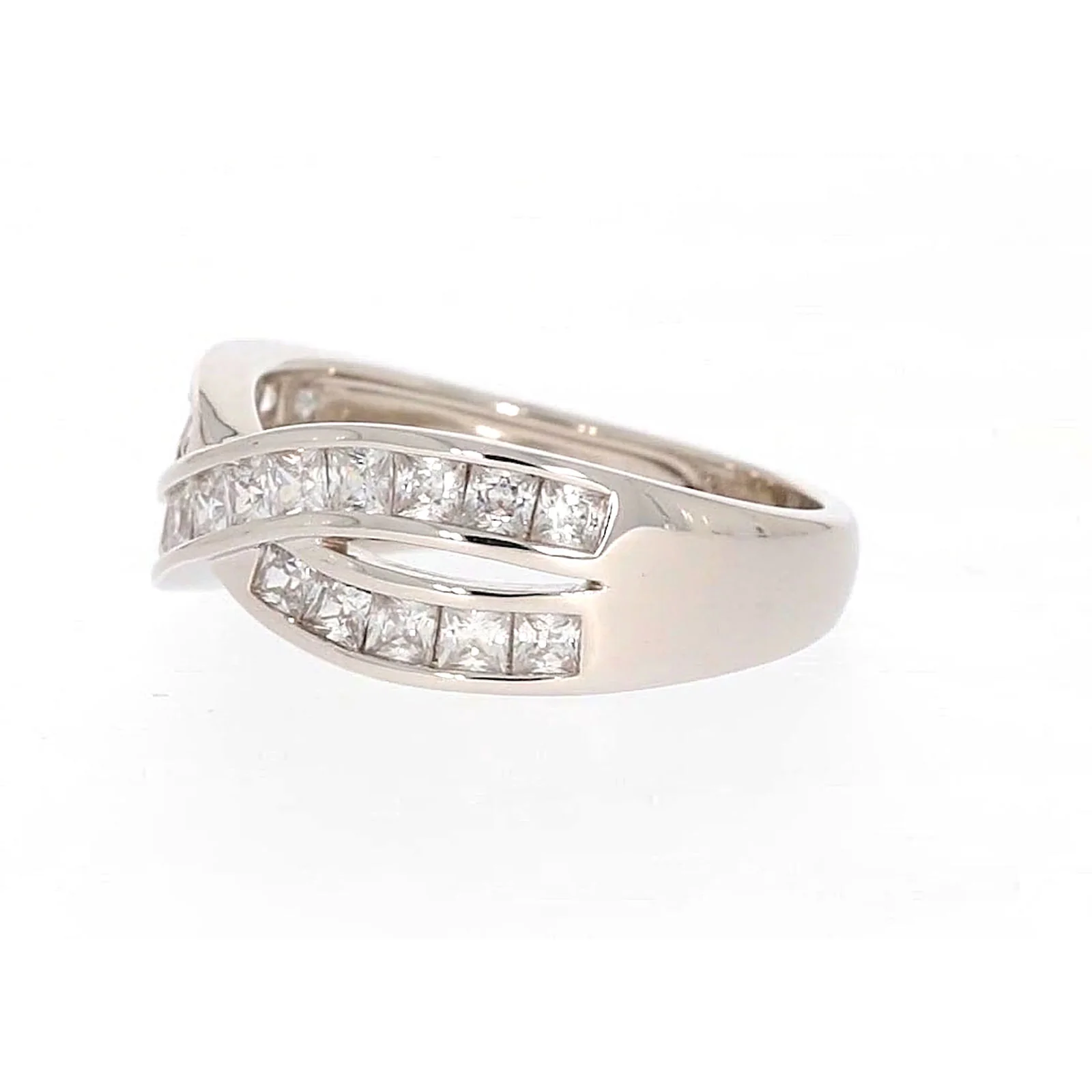 Sterling Silver Cubic Zirconia Cross Over Ring - Image 15