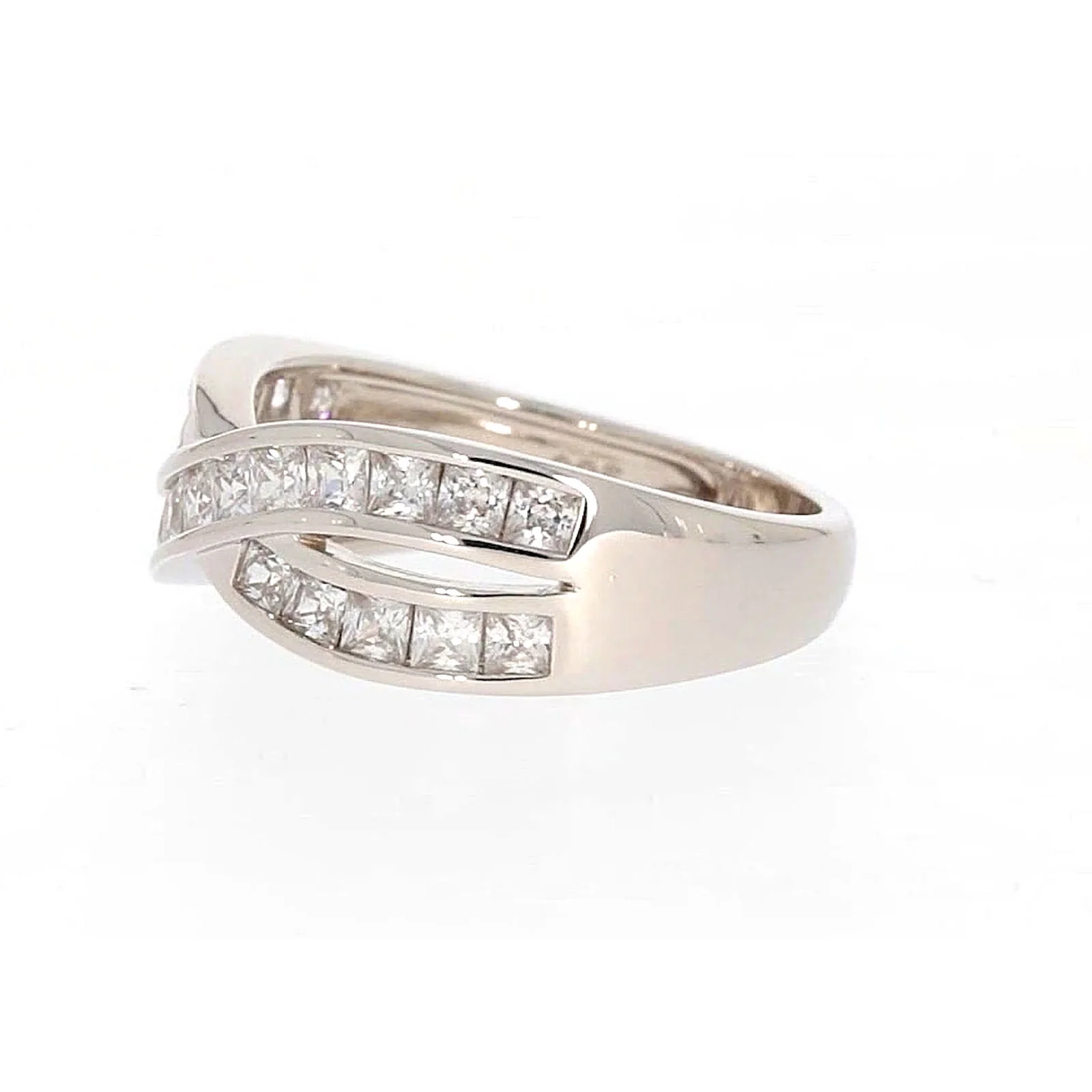 Sterling Silver Cubic Zirconia Cross Over Ring - Image 16