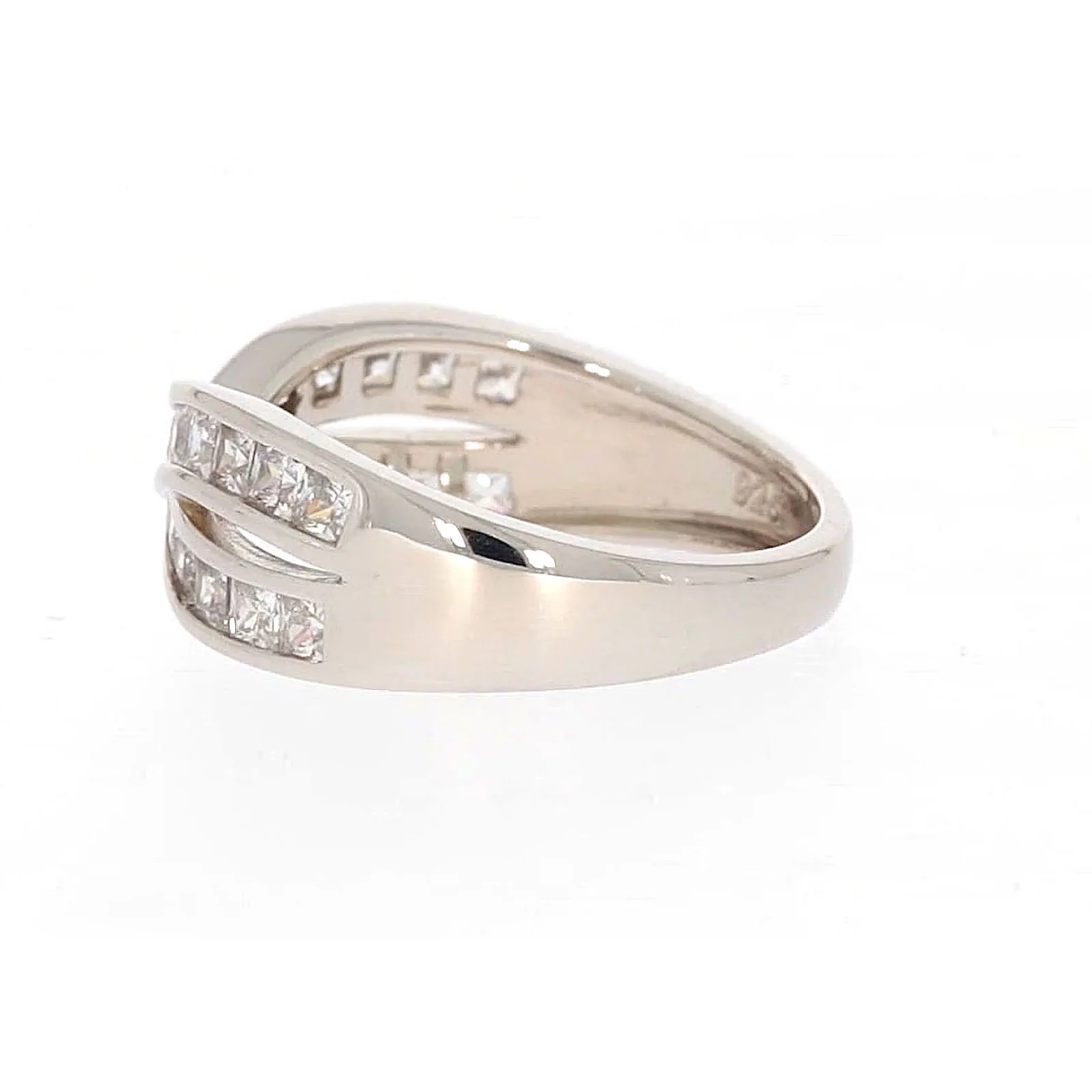 Sterling Silver Cubic Zirconia Cross Over Ring - Image 24
