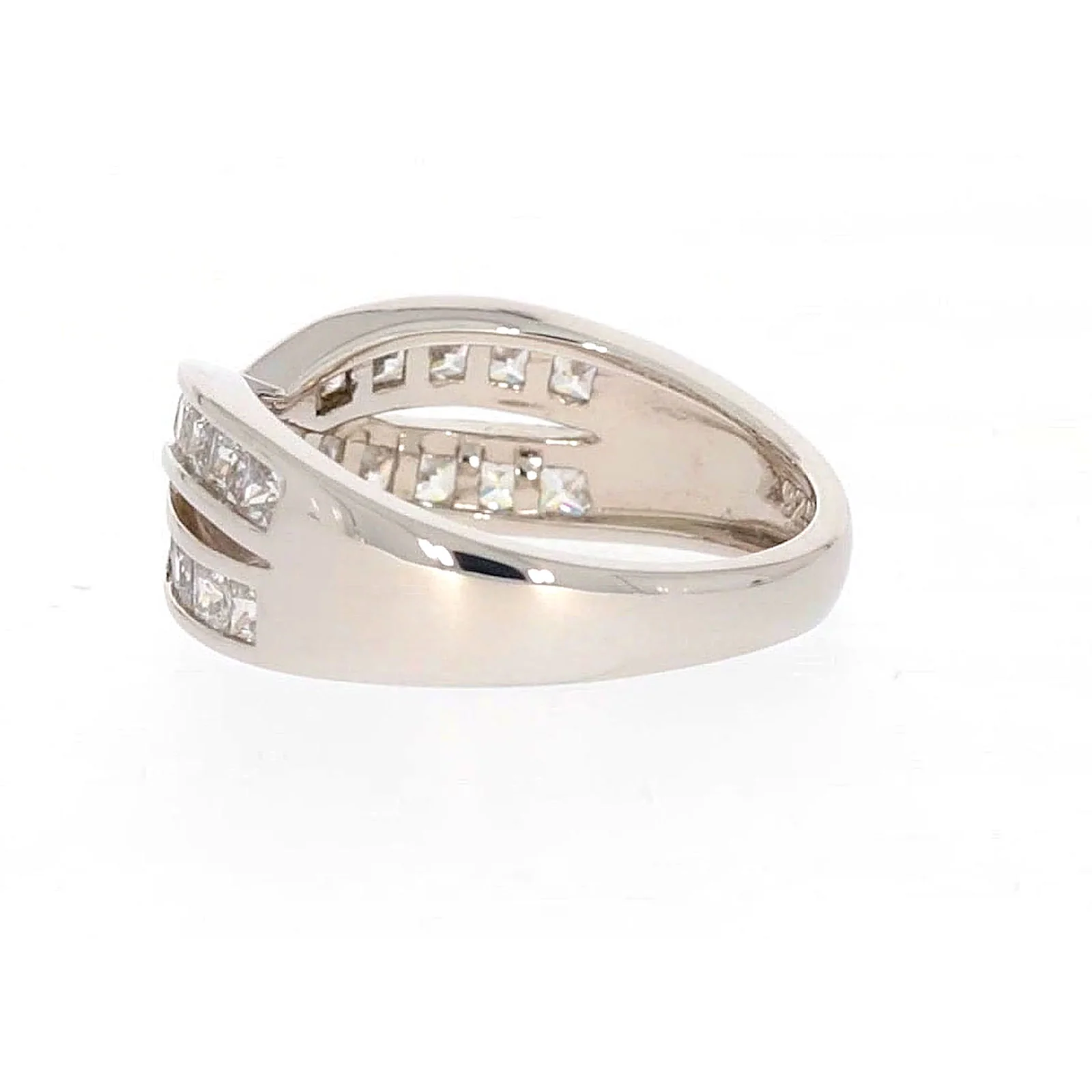 Sterling Silver Cubic Zirconia Cross Over Ring - Image 27