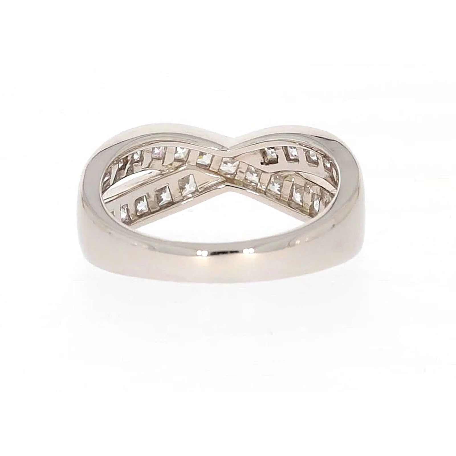 Sterling Silver Cubic Zirconia Cross Over Ring - Image 40