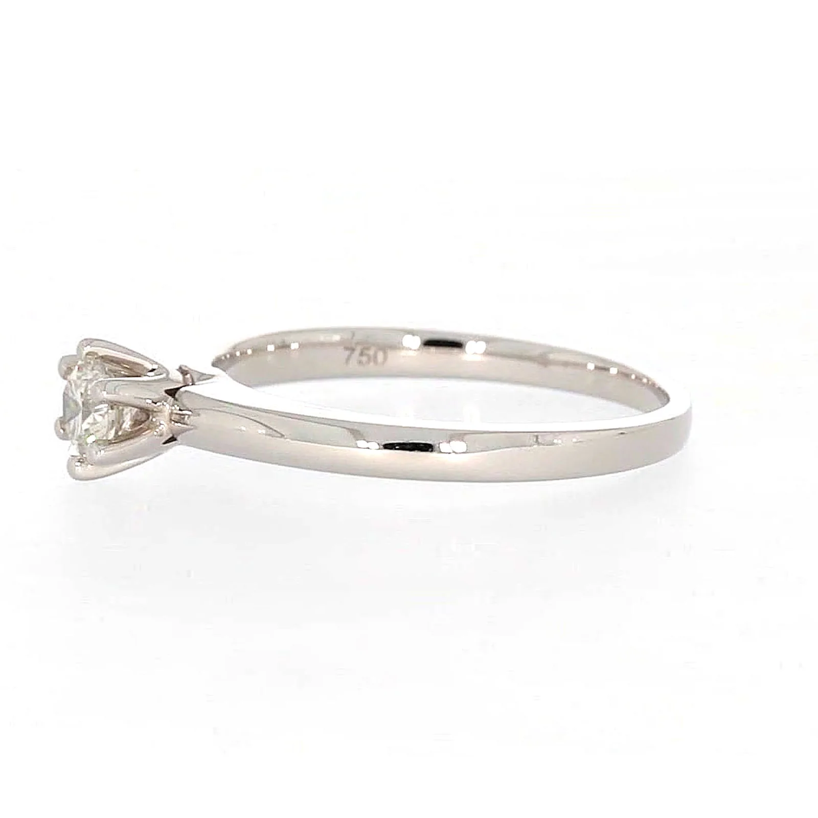 Solitaire 18ct White Gold Round Brilliant Cut with 1/3 CARAT of Diamonds Ring - Image 16
